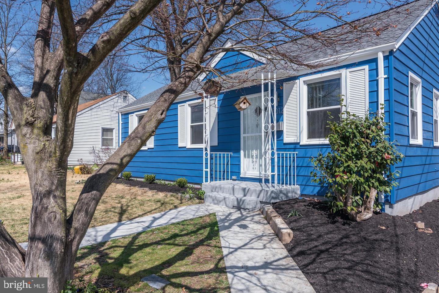 RIVERDALE PARK - Residential Lease