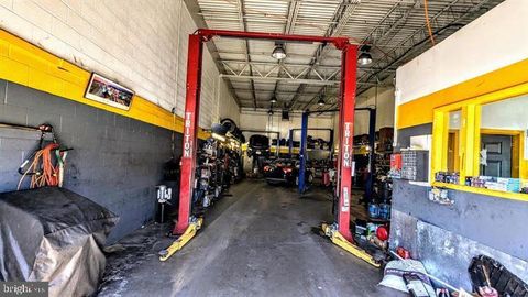 Photo of 45922 Old Ox Road #170, STERLING, VA 20166 (MLS # VALO2119766)