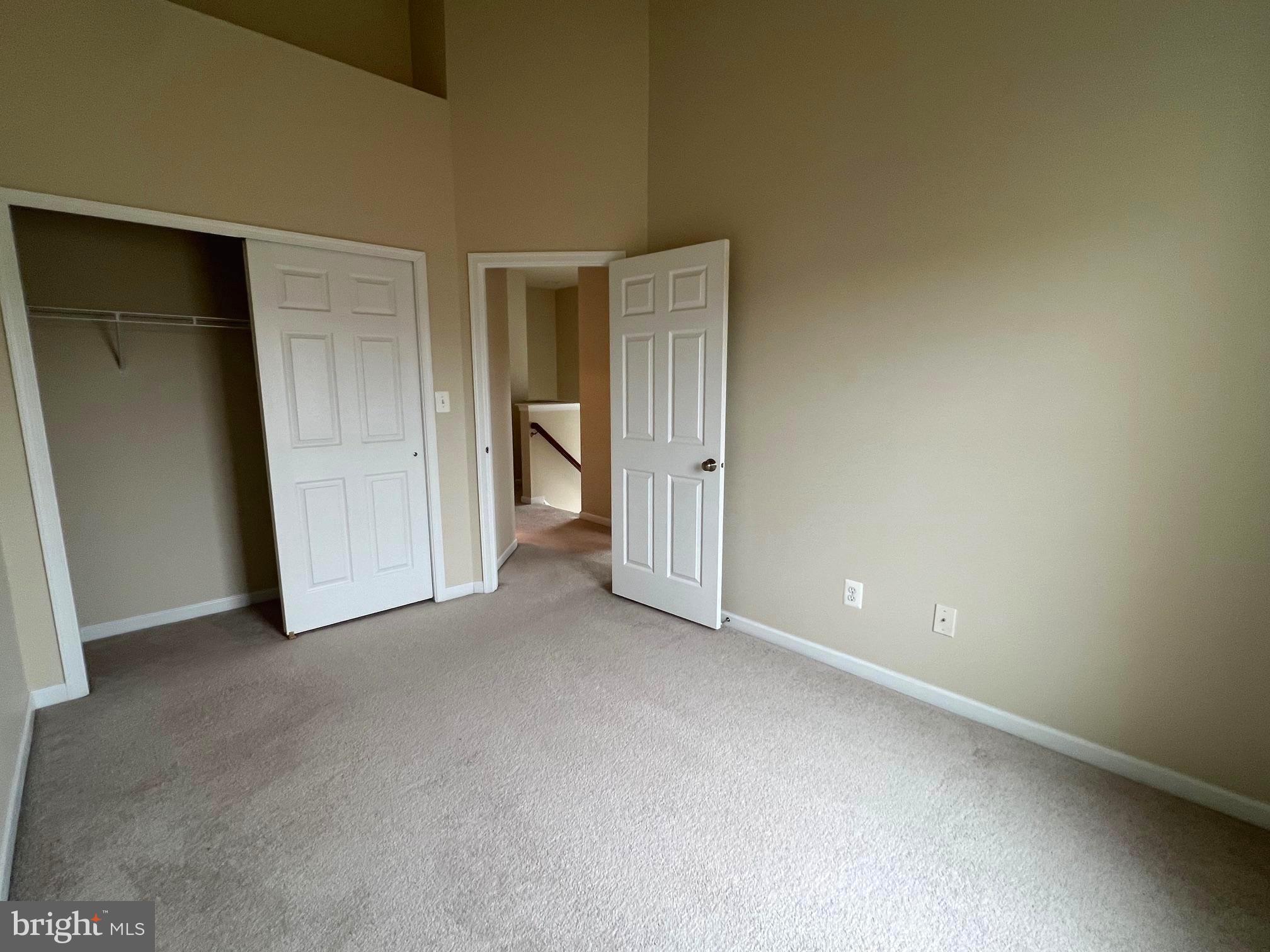 MARTINSBURG STATION - Residential Lease