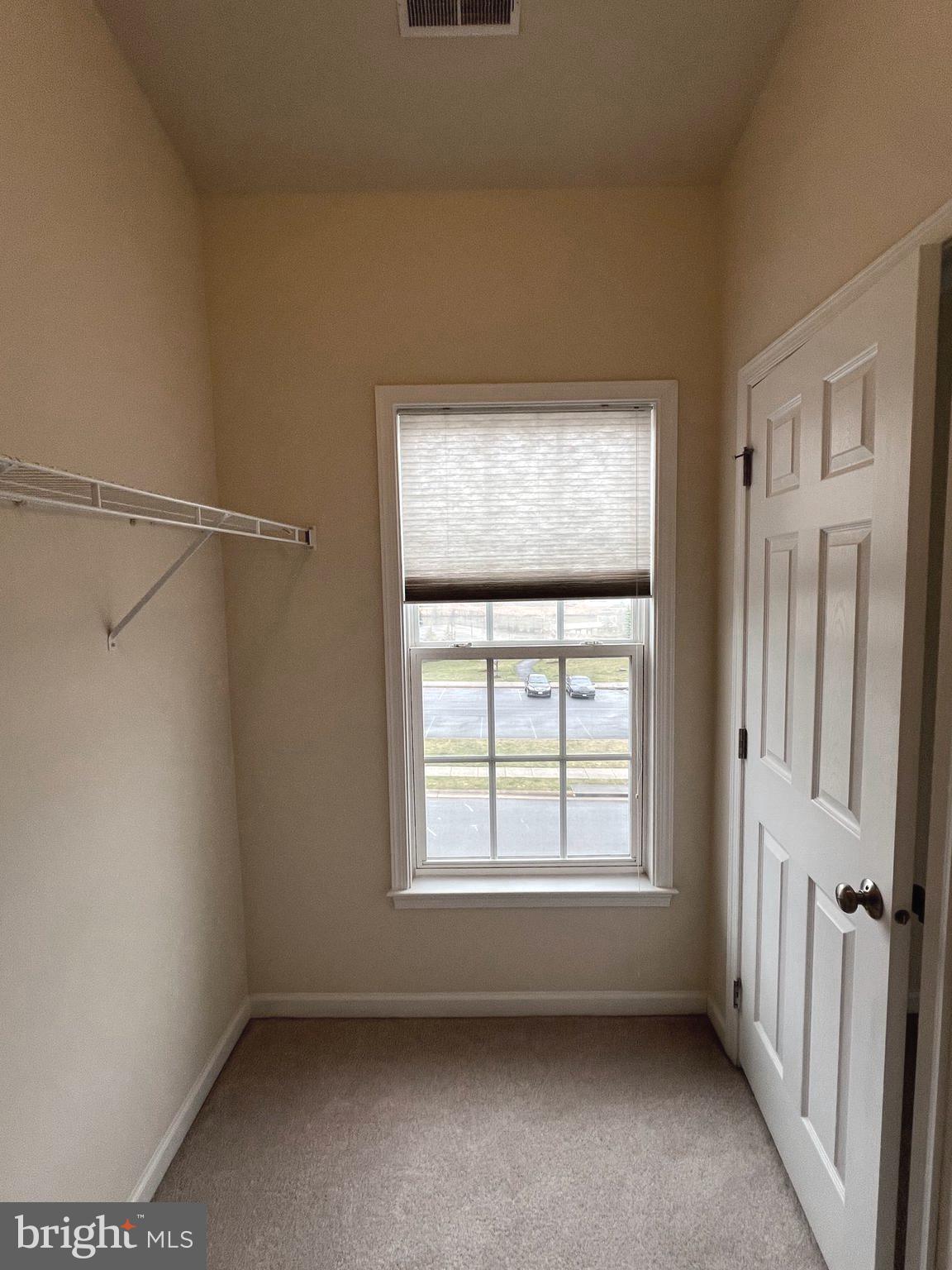 MARTINSBURG STATION - Residential Lease