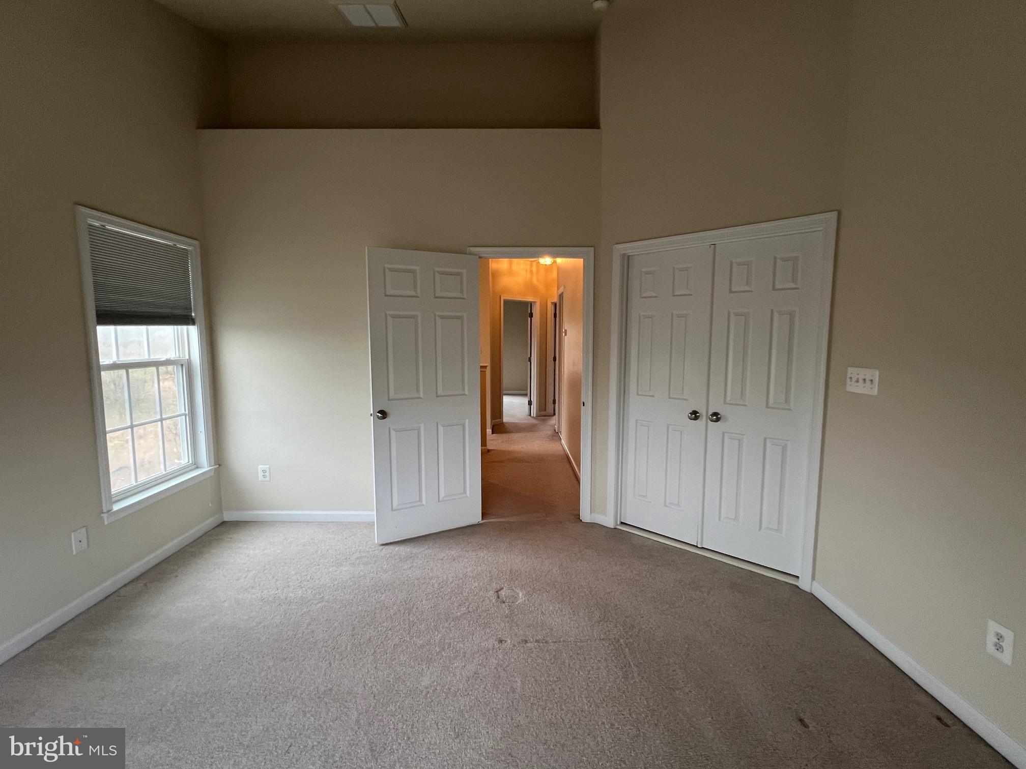 MARTINSBURG STATION - Residential Lease