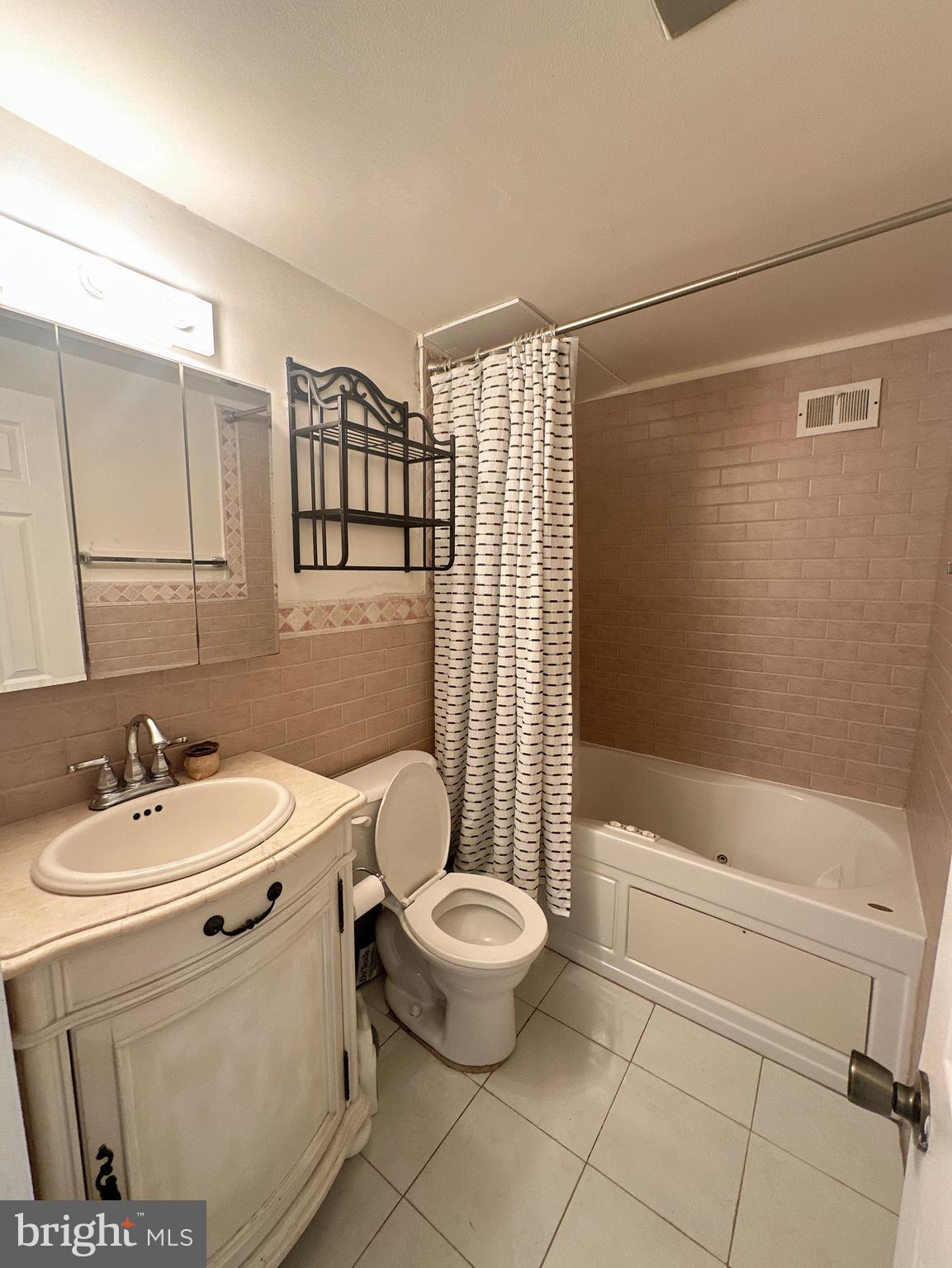 RHAWNHURST - Residential