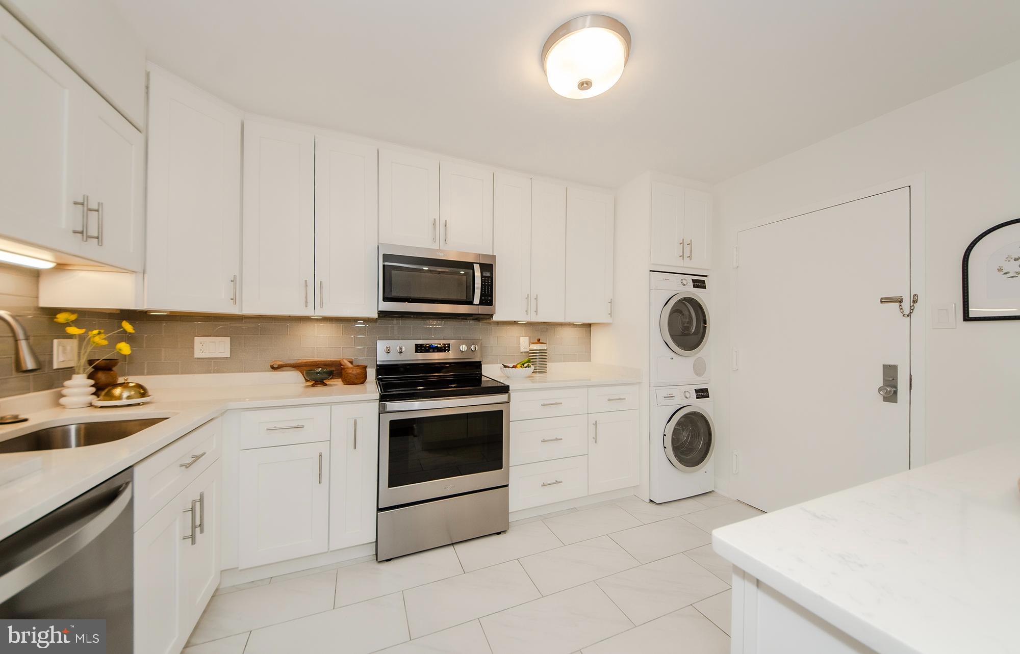 REGENCY AT MCLEAN - Residential