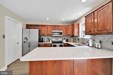 Tiny photo for 339 Cobblestone Lane, LANCASTER, PA 17601 (MLS # PALA2087708)