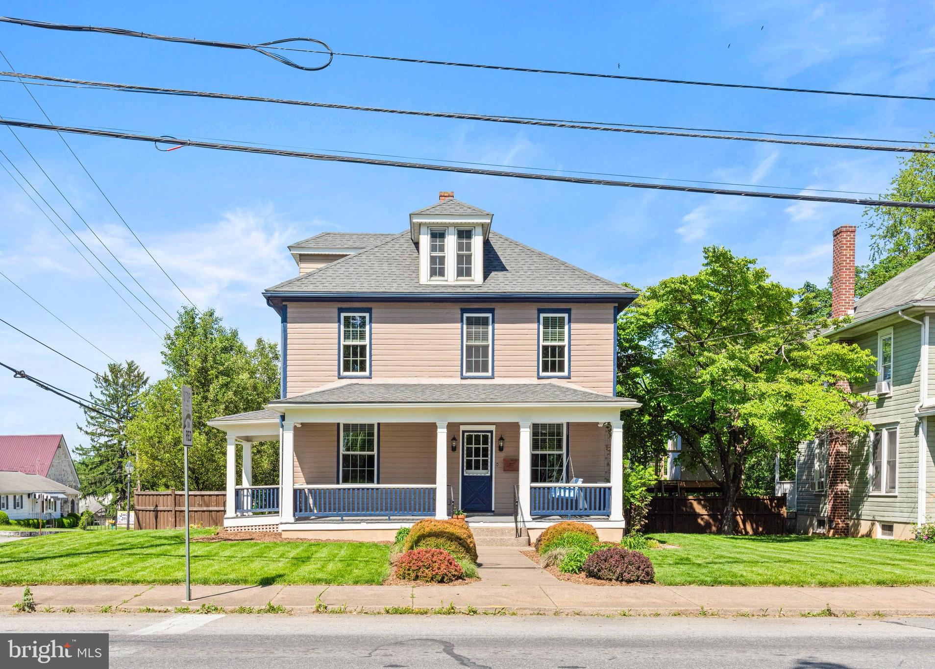 101 S QUEEN STREET