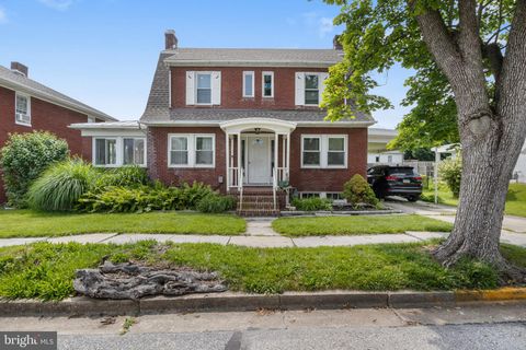 146 N WALNUT STREET SPRING GROVE PA 17362
