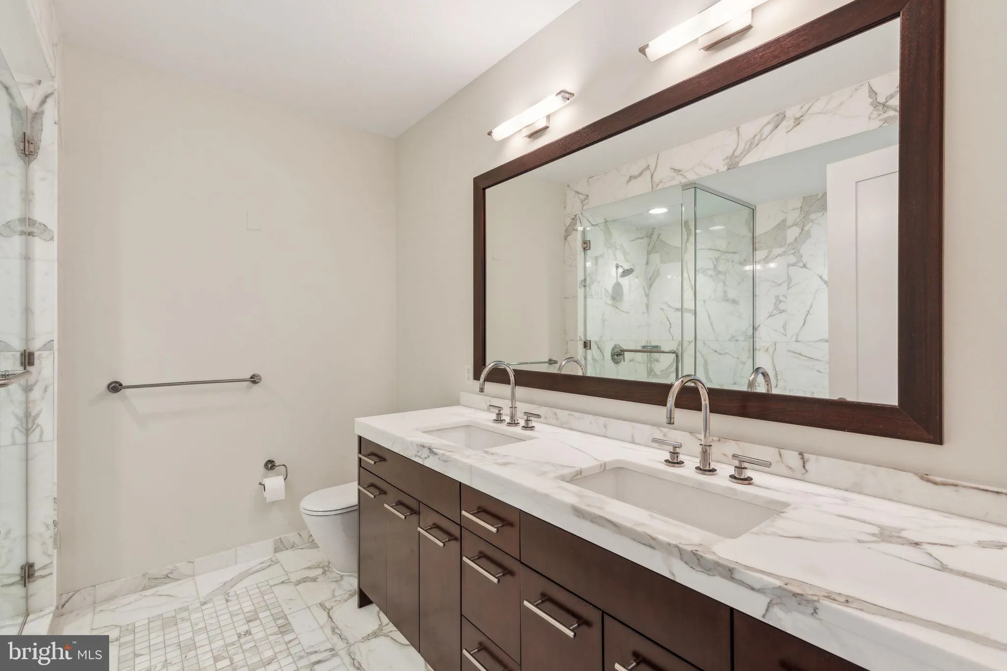 Philadelphia, Pennsylvania 19102, United States, 1 Bedroom Bedrooms, ,2 BathroomsBathrooms,Residential,Active,120578