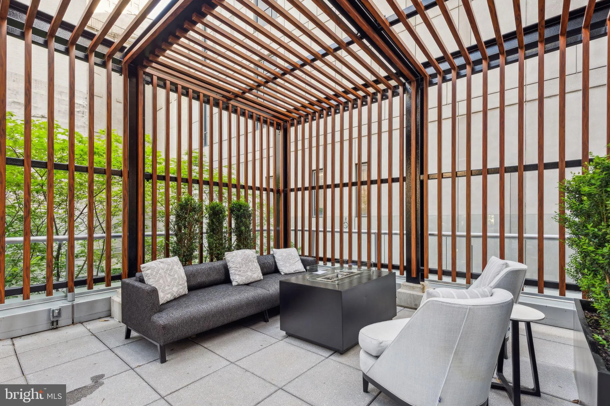 Philadelphia, Pennsylvania 19102, United States, 1 Bedroom Bedrooms, ,2 BathroomsBathrooms,Residential,Active,120578