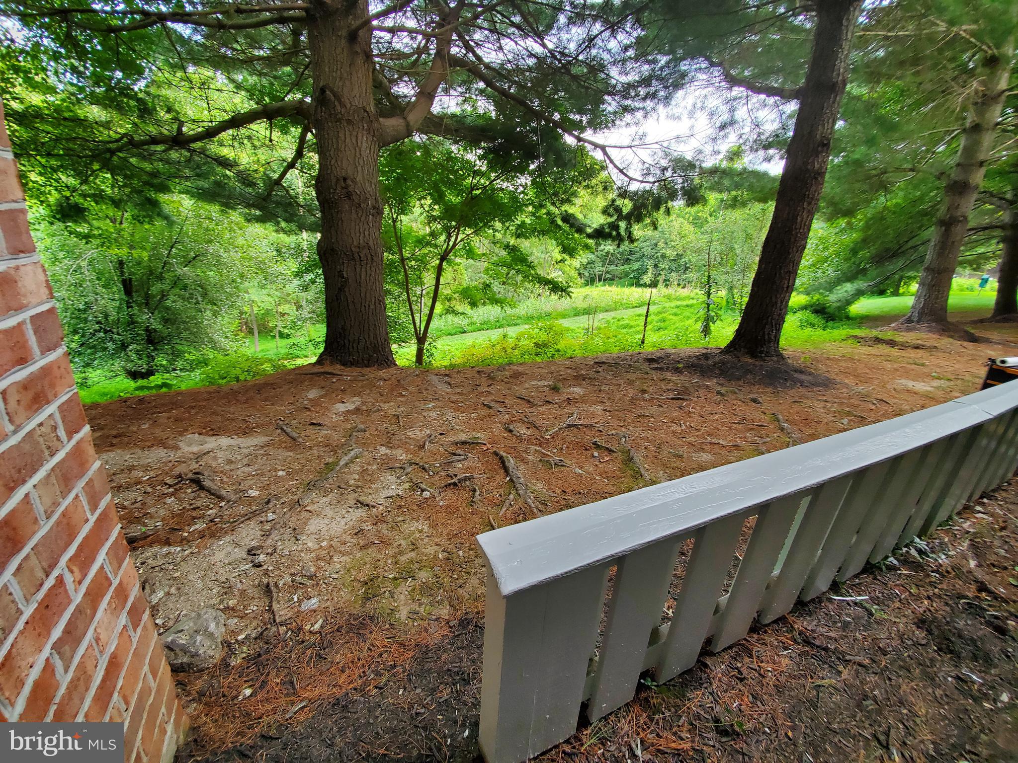 SILVERBROOK FARMS - Residential Lease