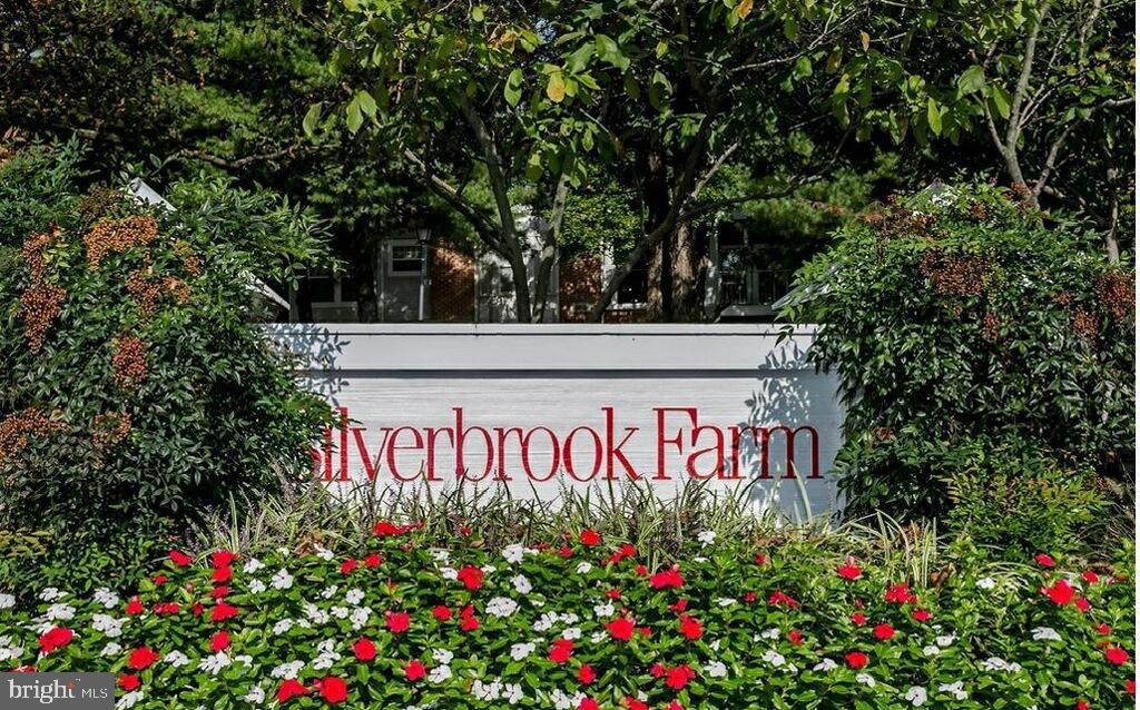 SILVERBROOK FARMS - Residential Lease