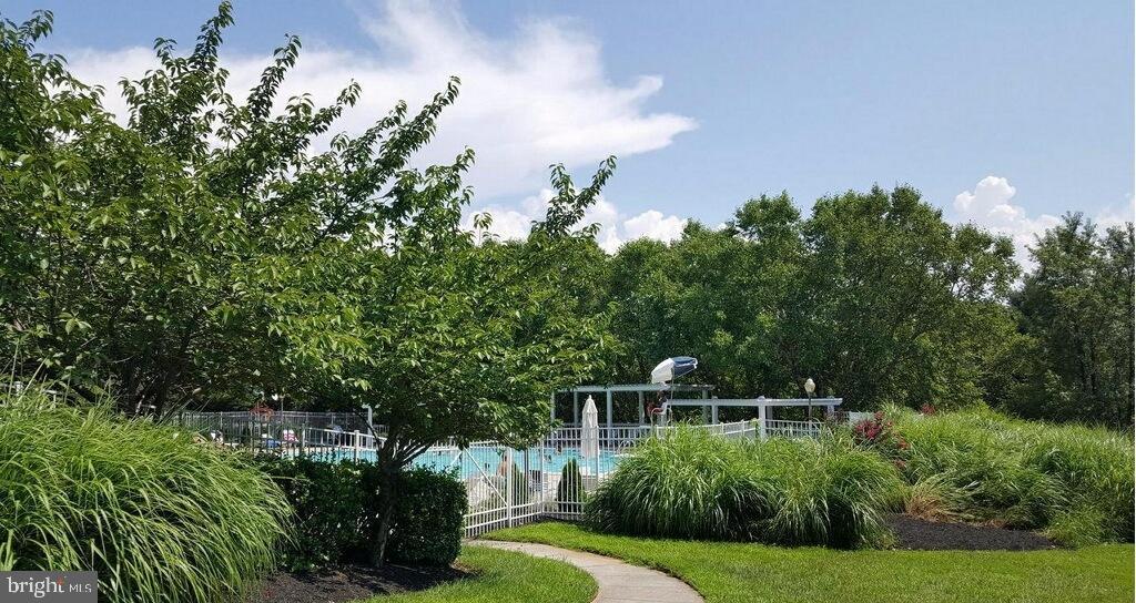 SILVERBROOK FARMS - Residential Lease