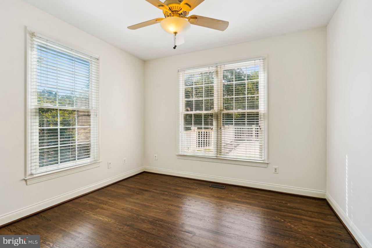 SULLY ESTATES - Residential