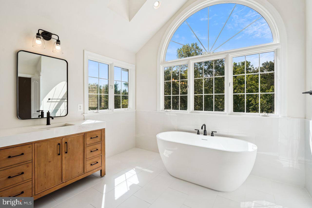 SULLY ESTATES - Residential