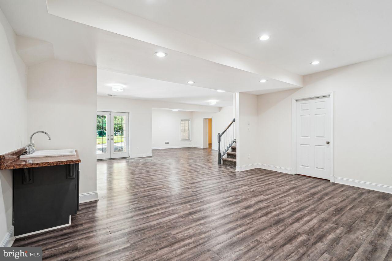 SULLY ESTATES - Residential