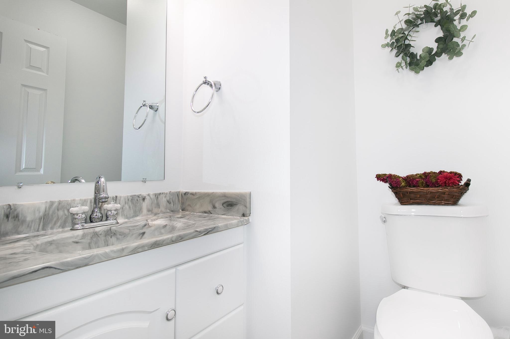 LIFESTYLE AT SULLY STATION - Residential