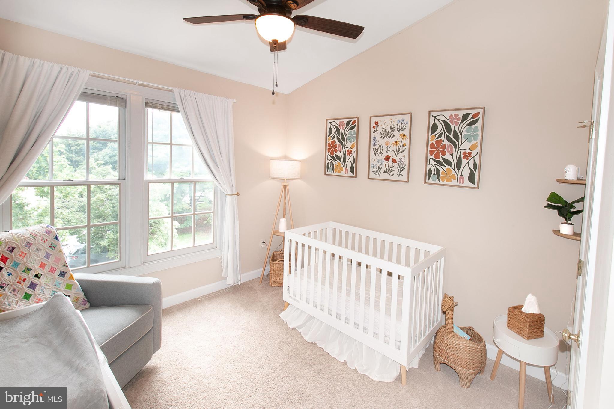 LIFESTYLE AT SULLY STATION - Residential