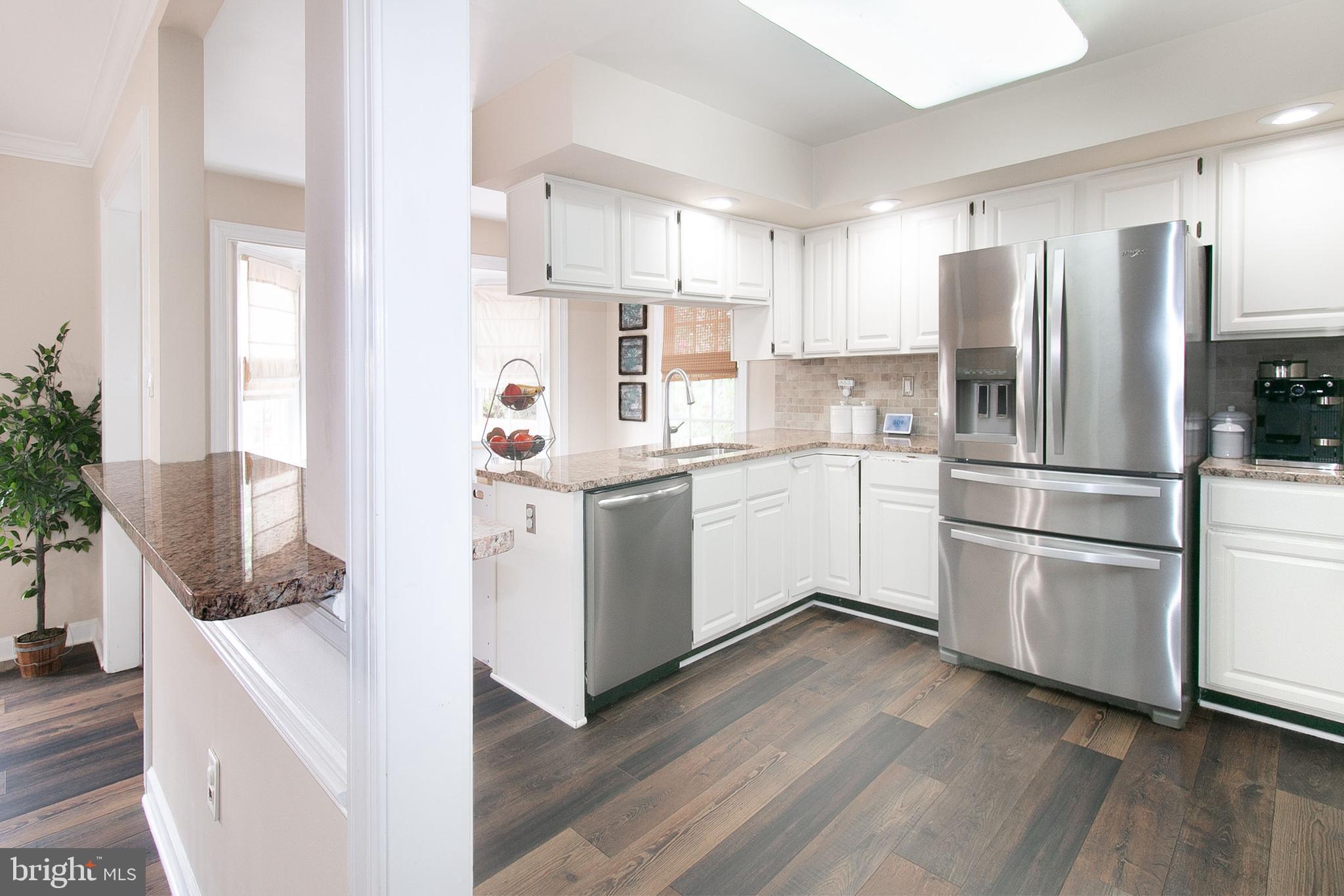 LIFESTYLE AT SULLY STATION - Residential