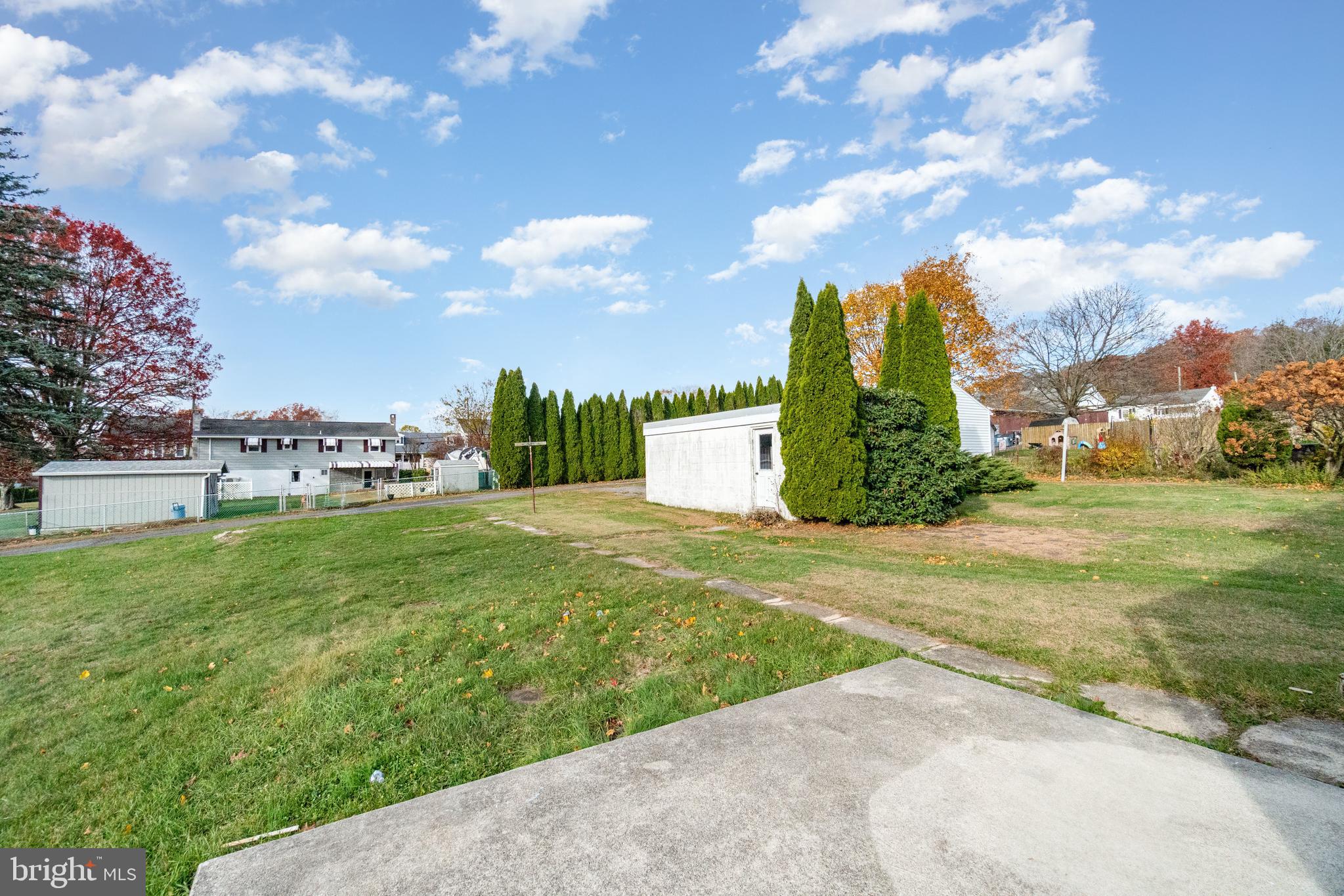 FRACKVILLE - Residential