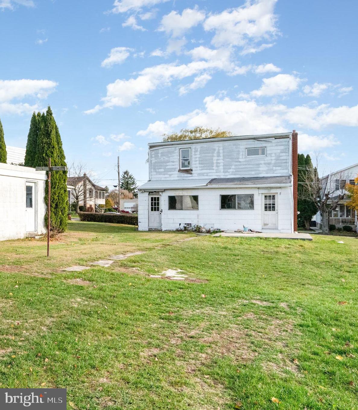 FRACKVILLE - Residential