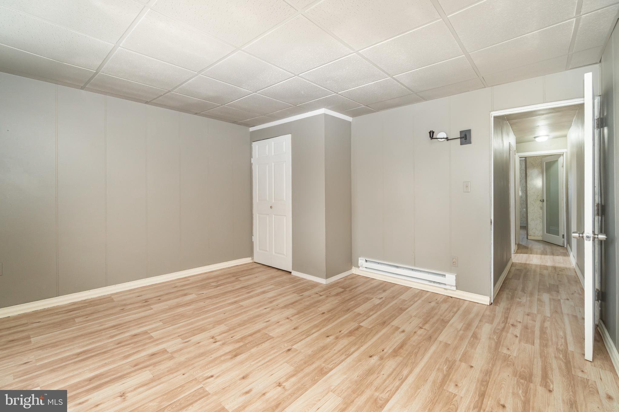 FRACKVILLE - Residential