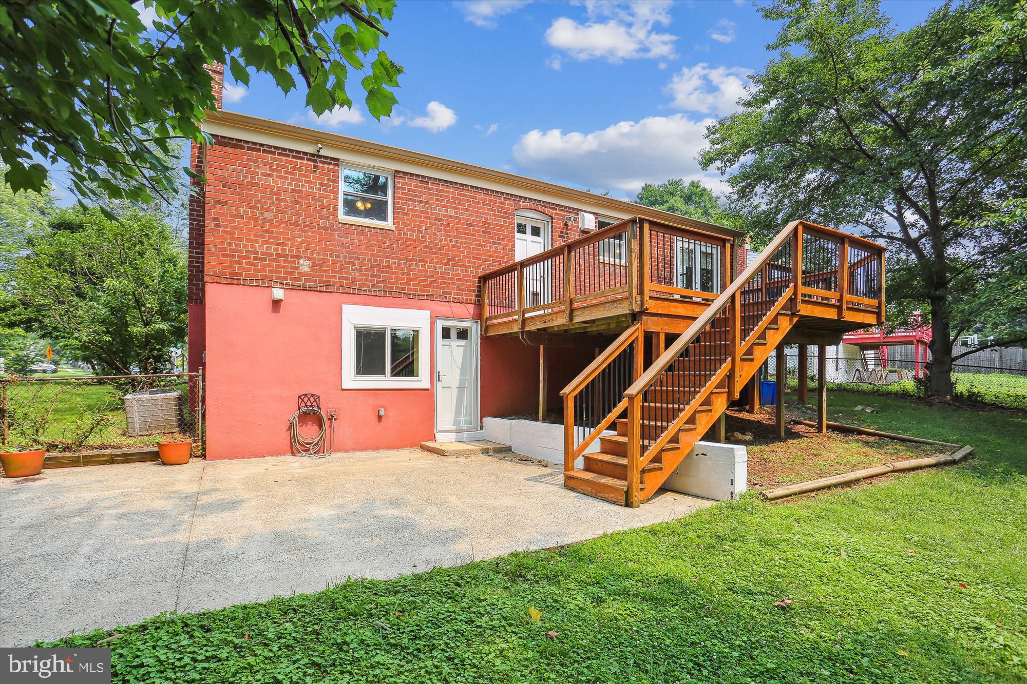 RANDOLPH HILLS - Residential