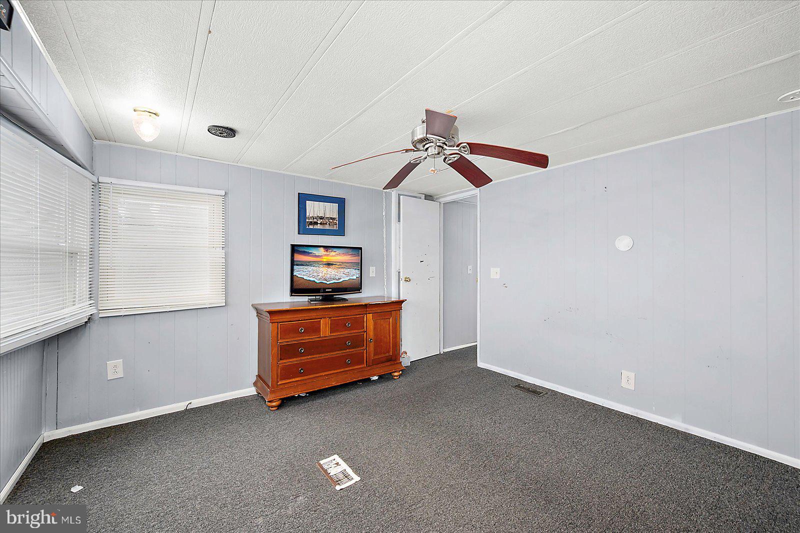 SUNDOWNER MHP - Residential