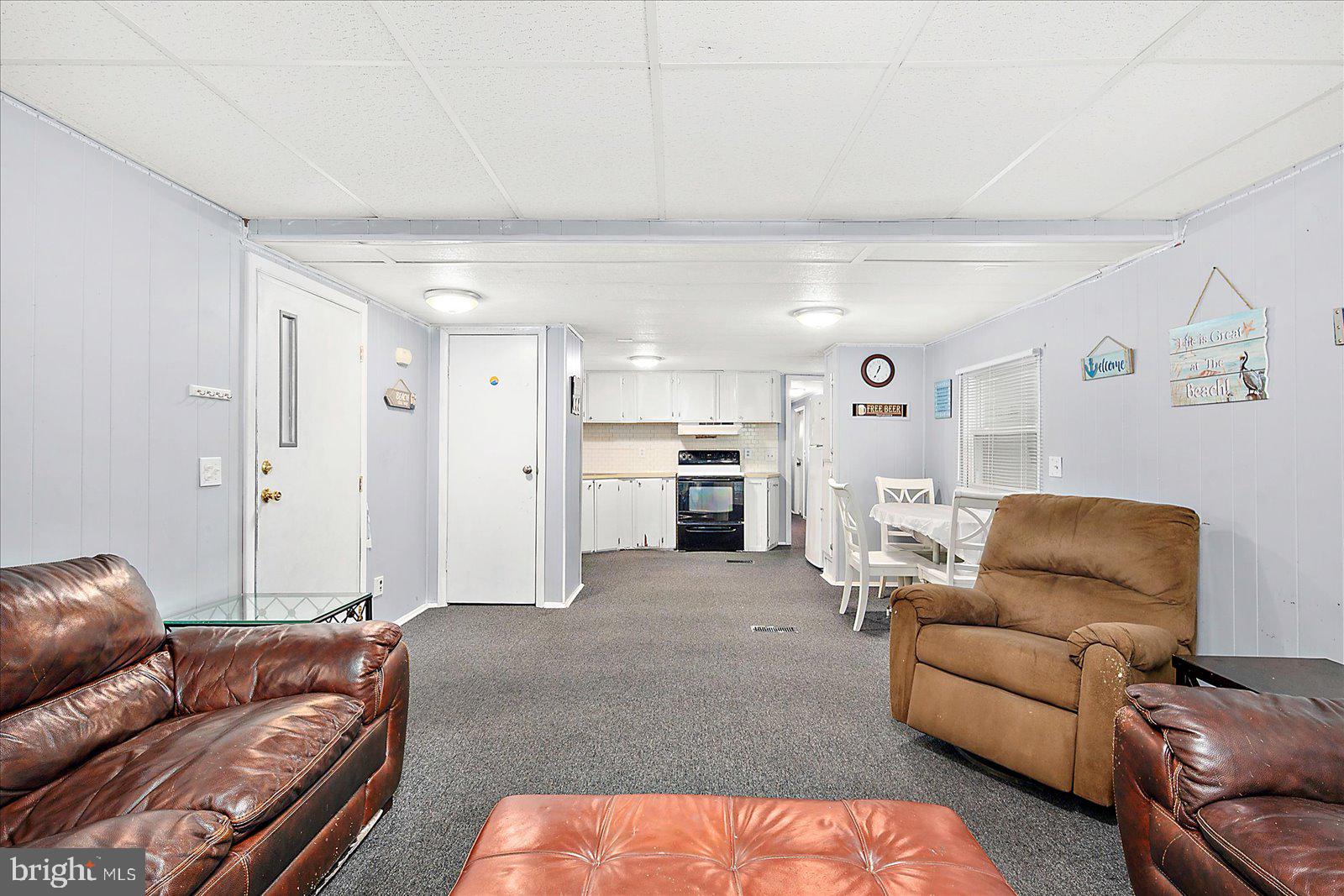 SUNDOWNER MHP - Residential