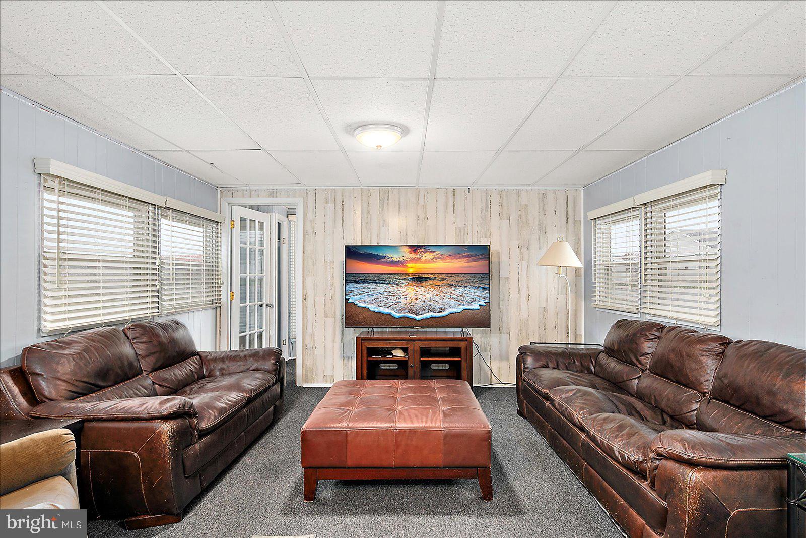 SUNDOWNER MHP - Residential