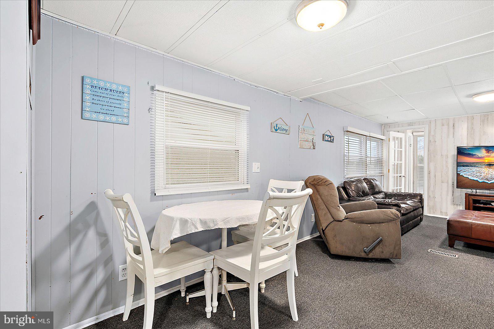 SUNDOWNER MHP - Residential