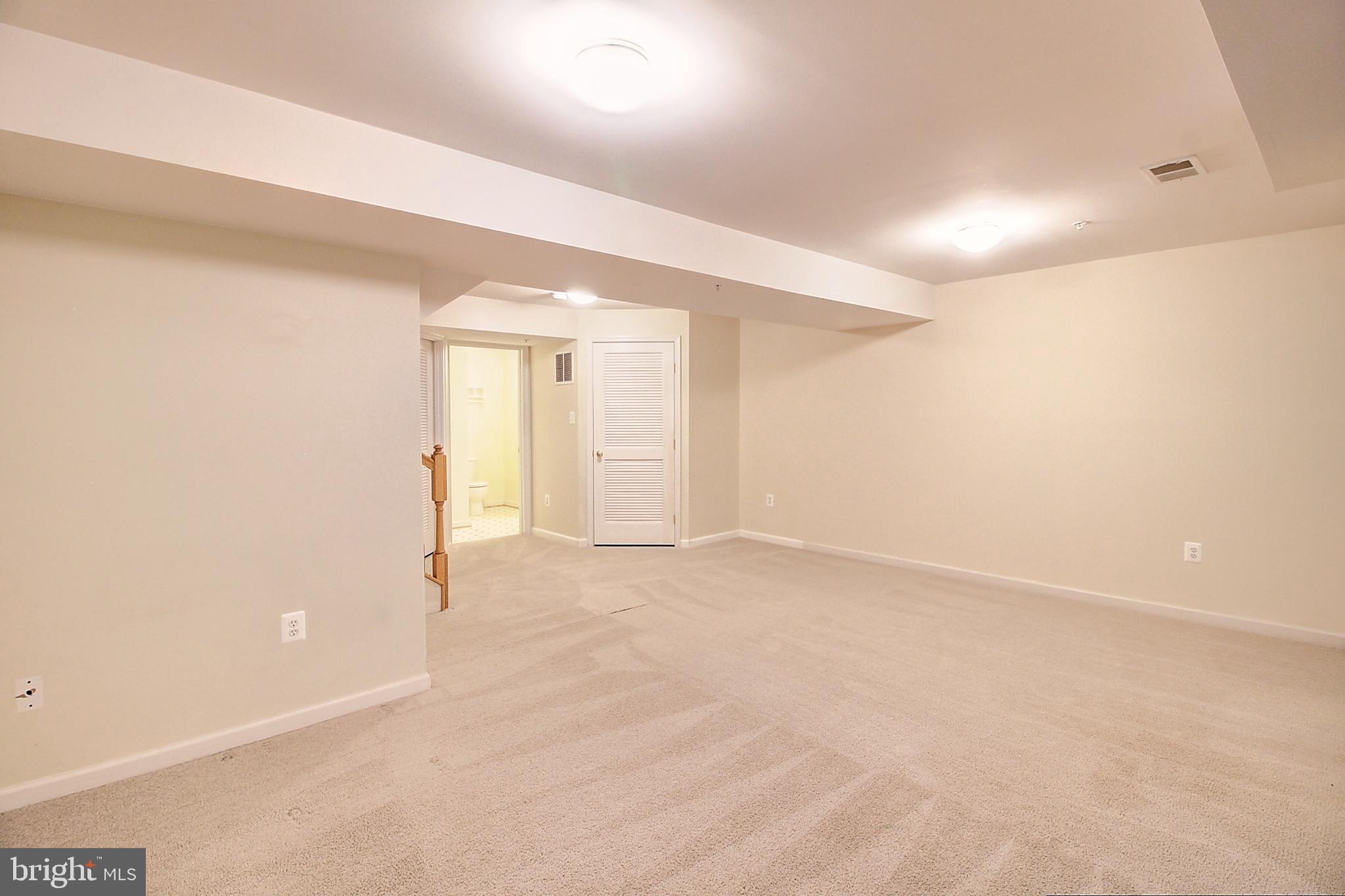 SPRING RIDGE - Residential Lease