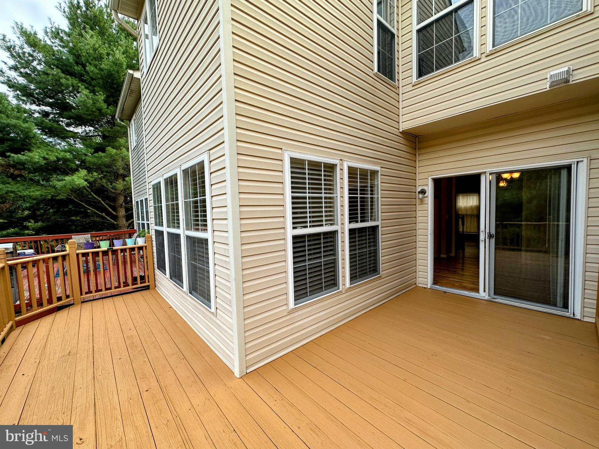 SPRING RIDGE - Residential Lease