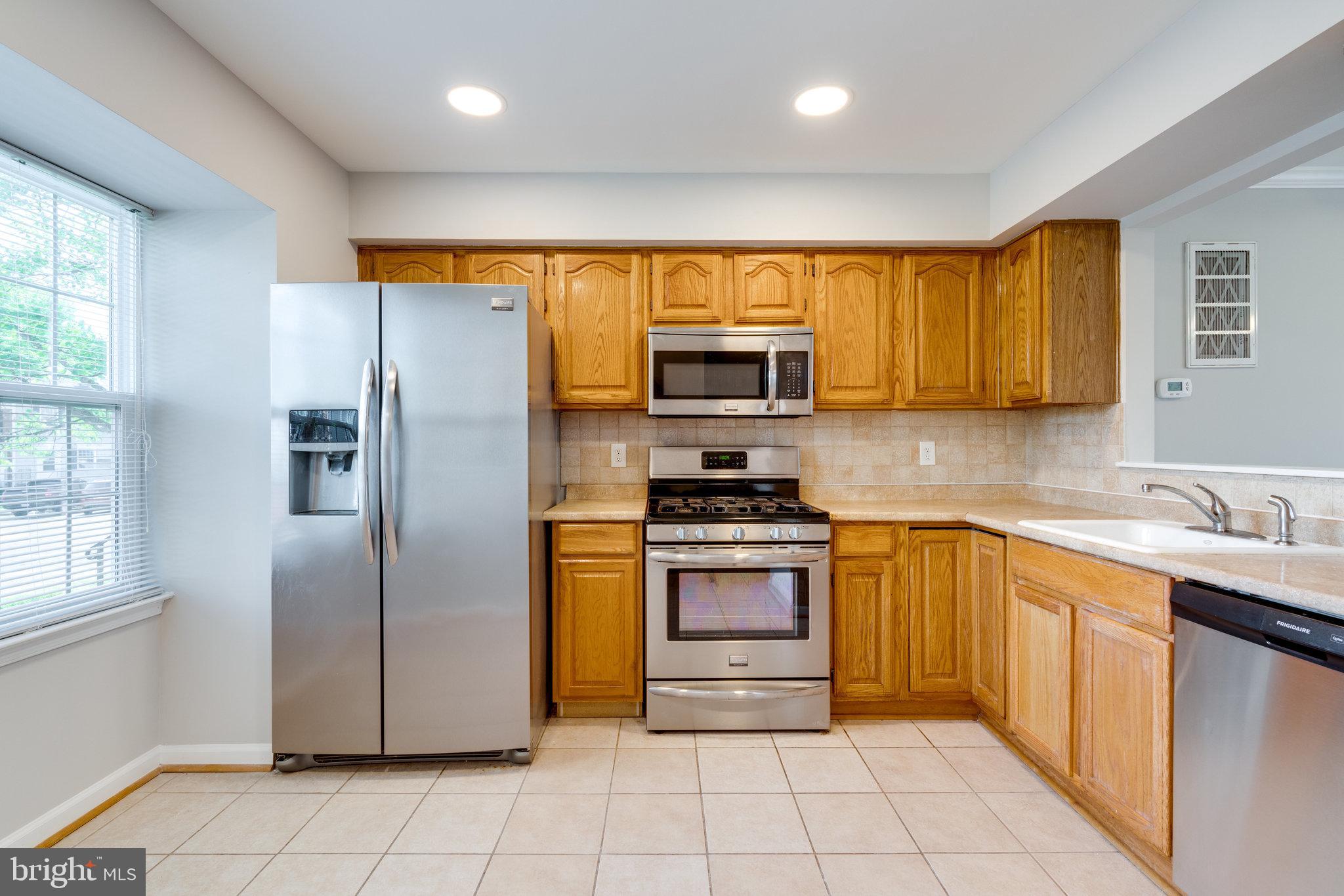 SOUTH COVE - Residential