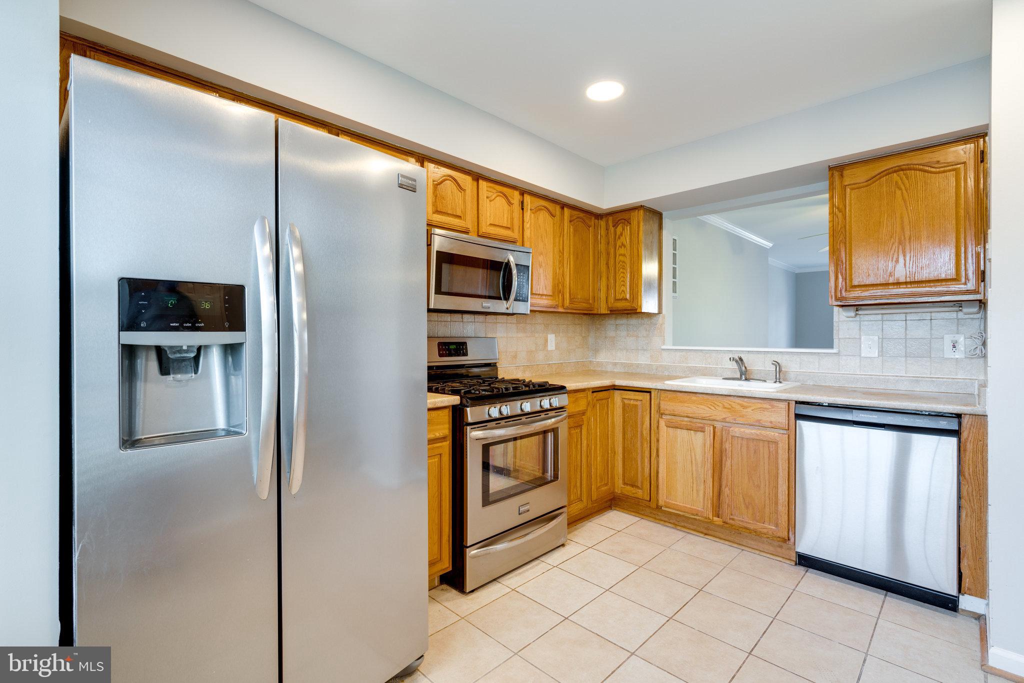 SOUTH COVE - Residential