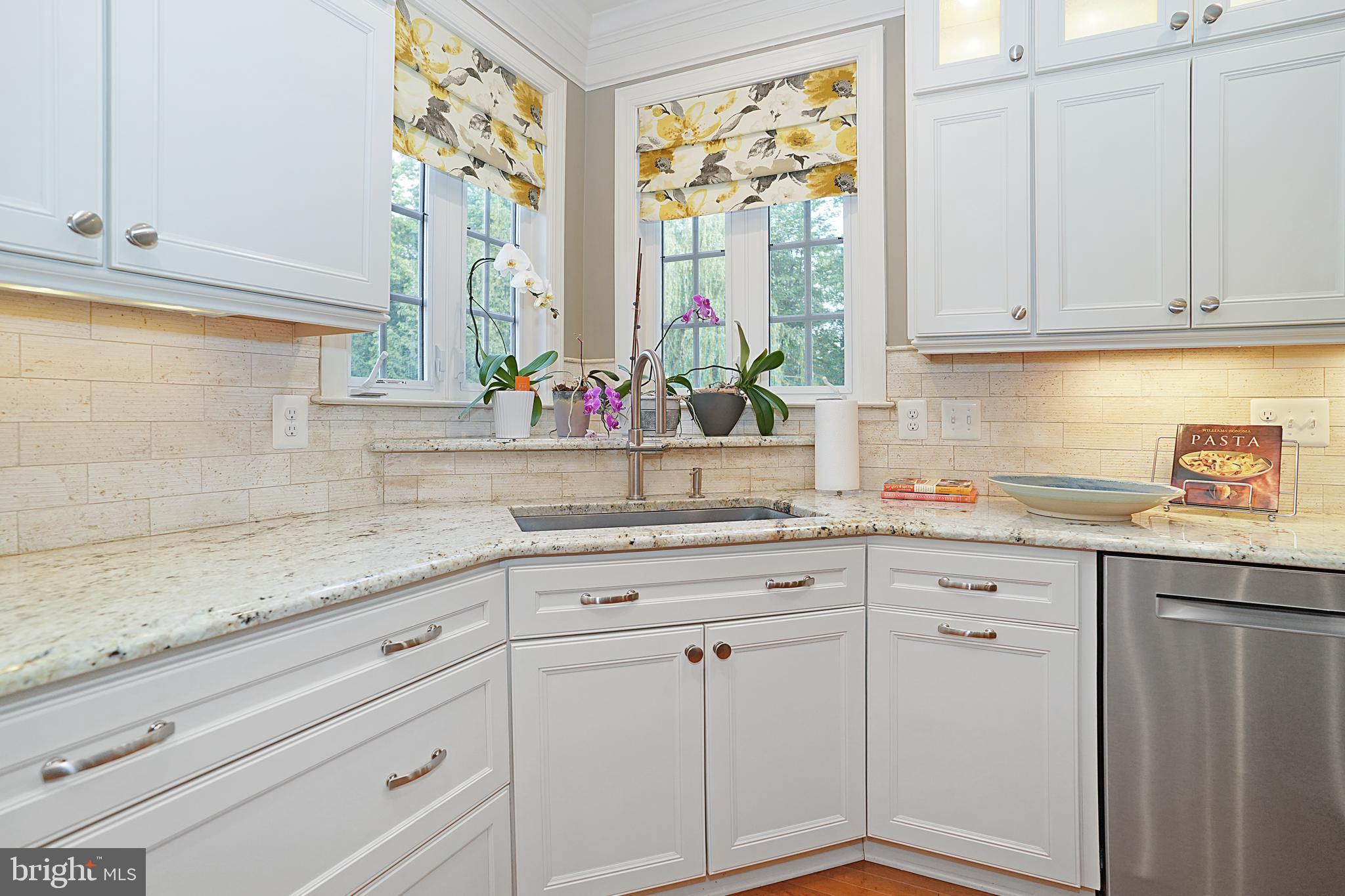 VILLAGE OF WAXPOOL - Residential