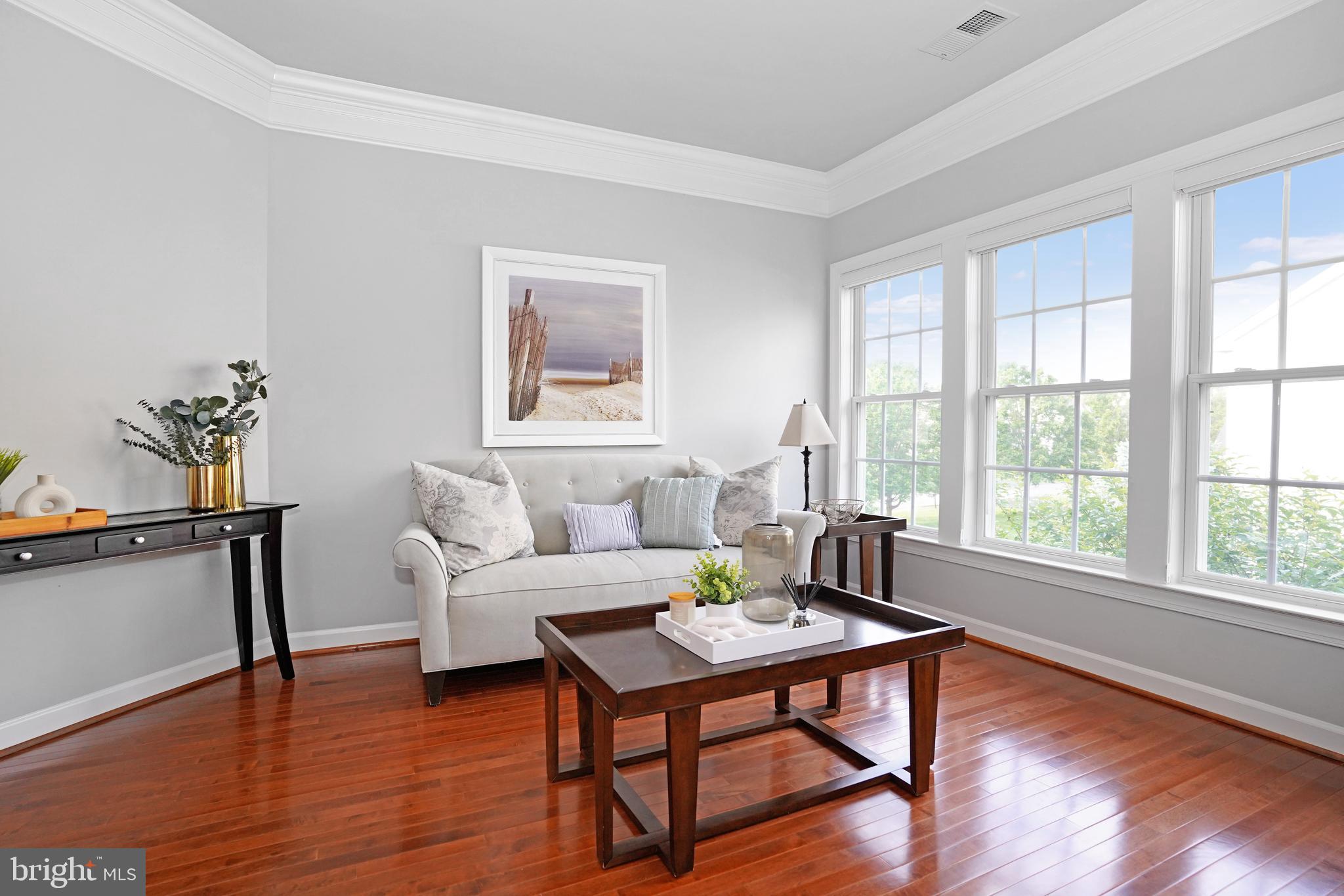 VILLAGE OF WAXPOOL - Residential