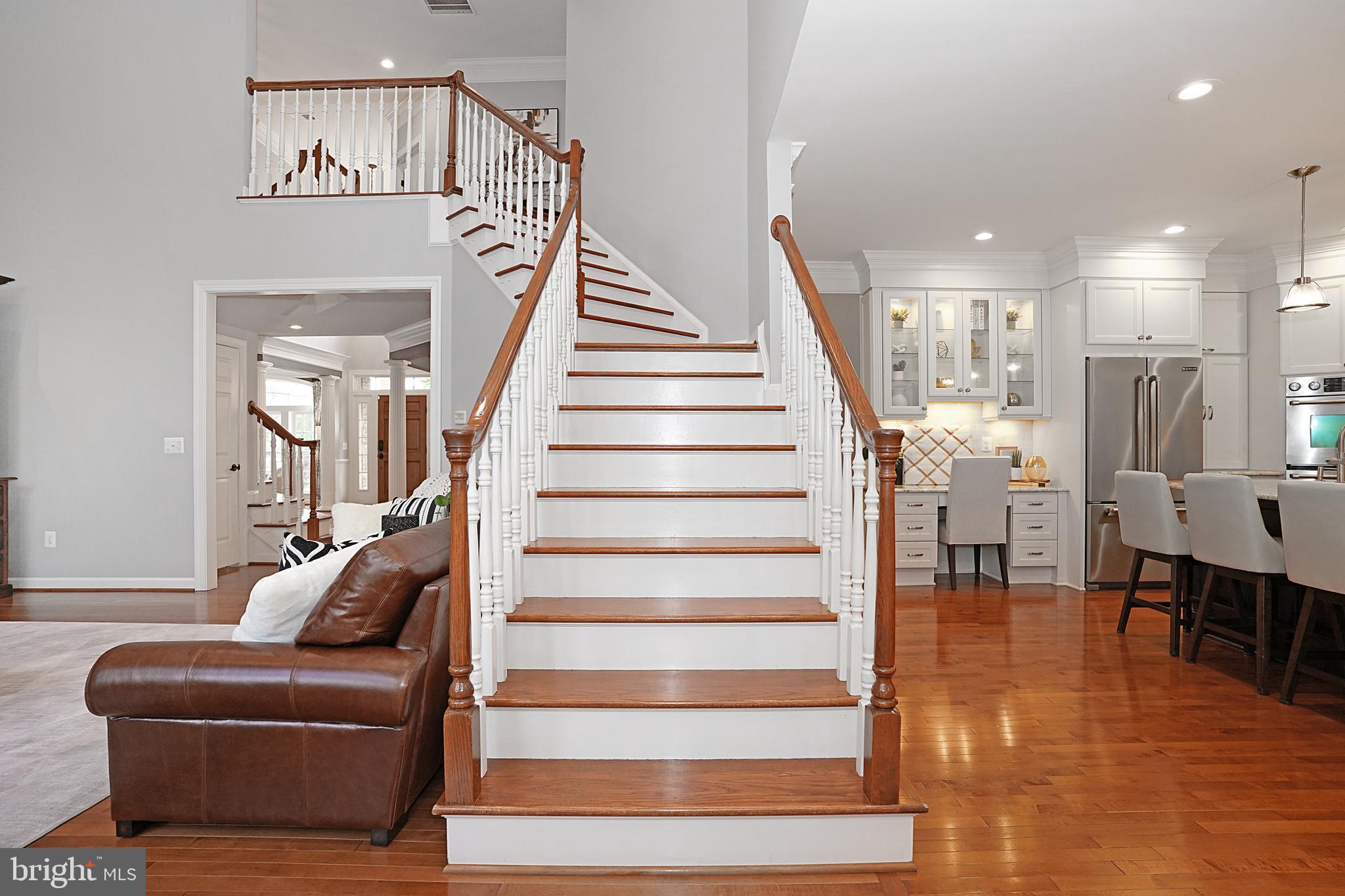 VILLAGE OF WAXPOOL - Residential