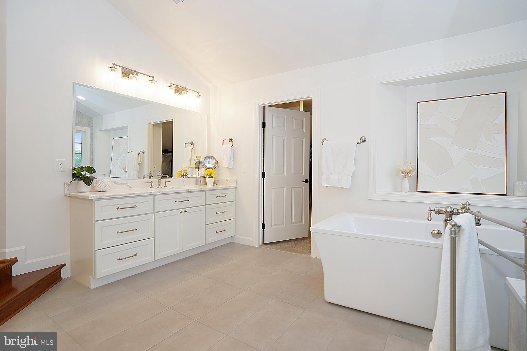 VILLAGE OF WAXPOOL - Residential