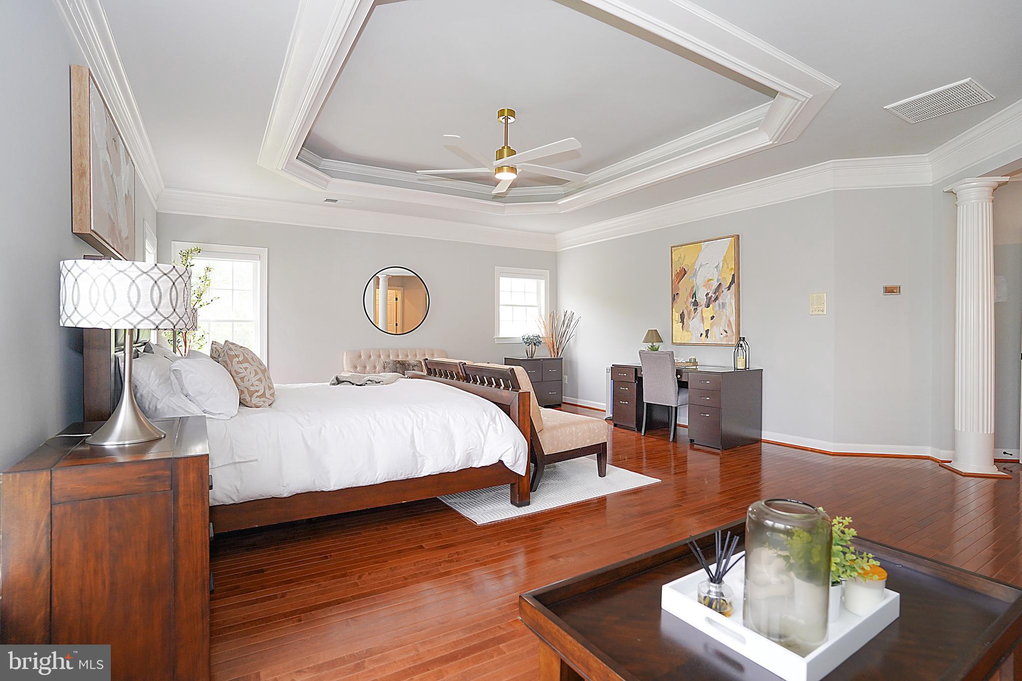 VILLAGE OF WAXPOOL - Residential