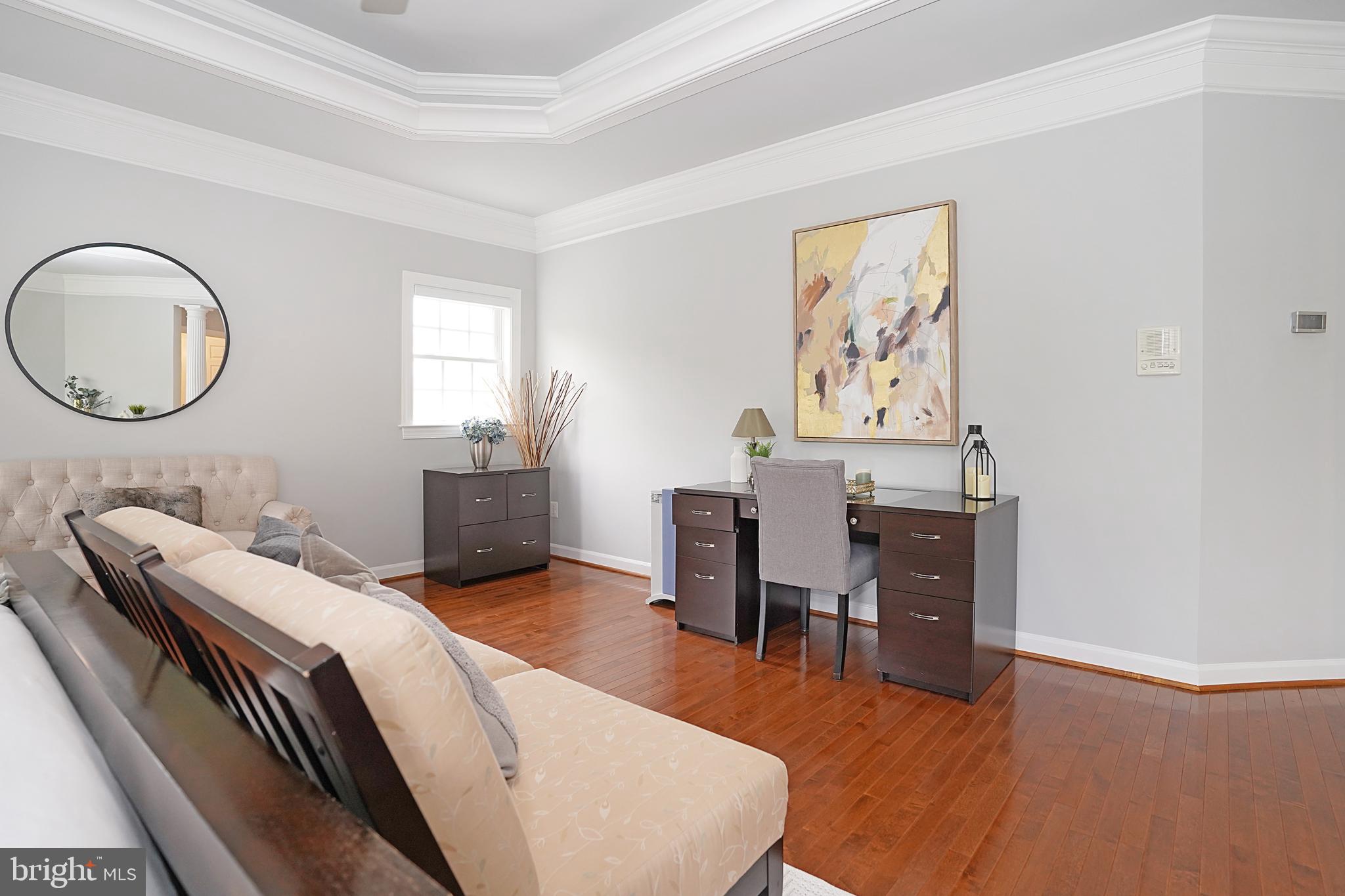 VILLAGE OF WAXPOOL - Residential