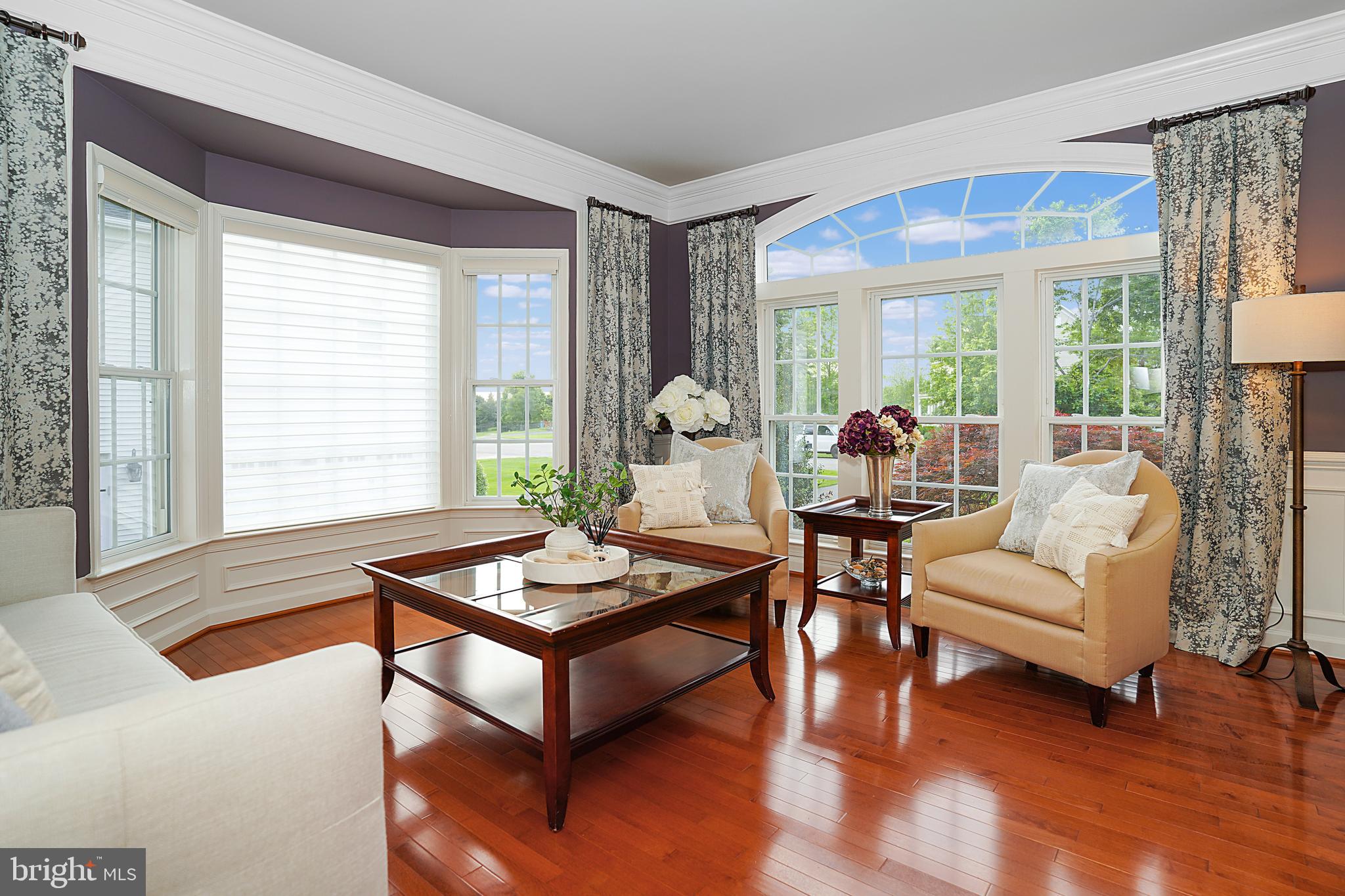 VILLAGE OF WAXPOOL - Residential