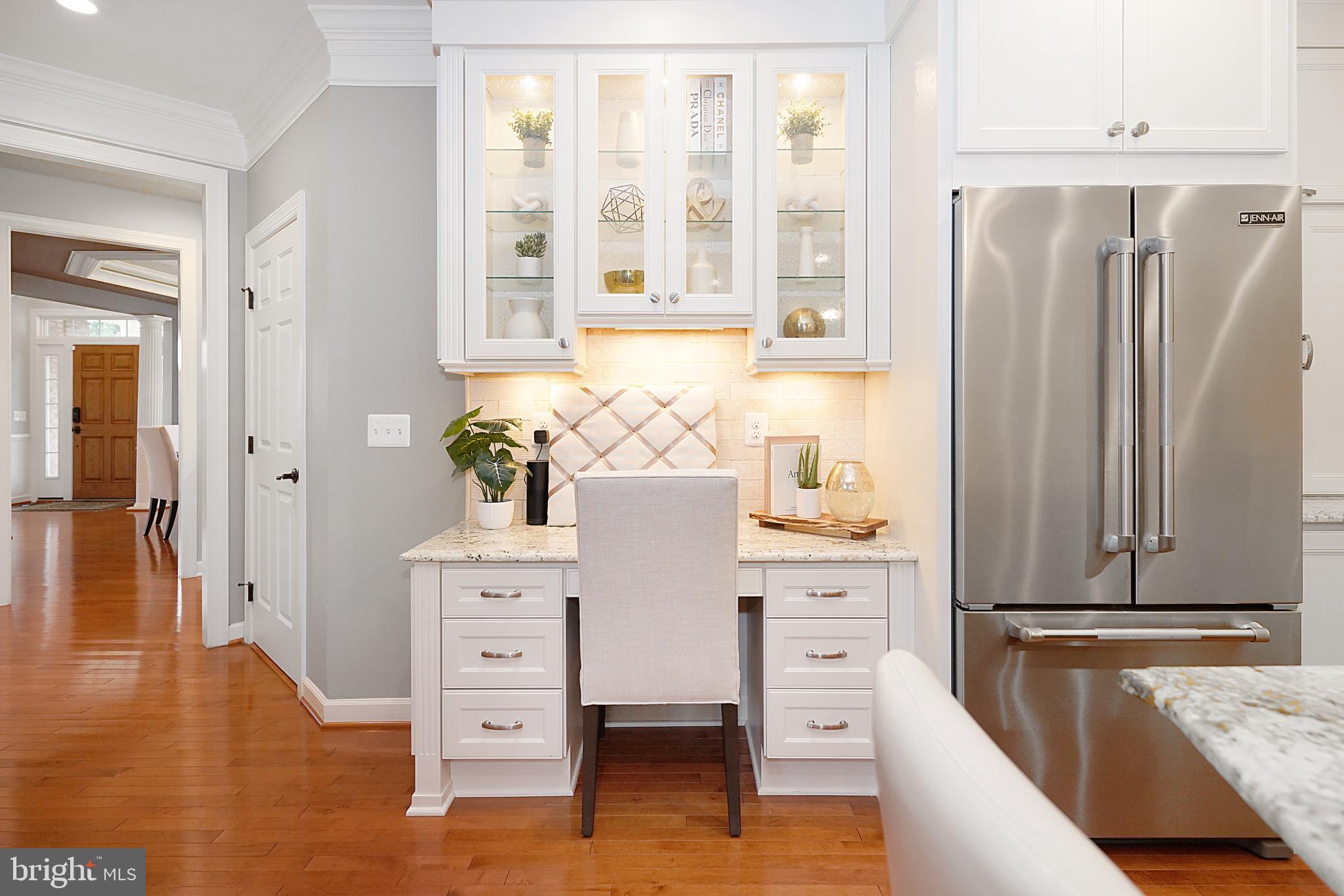 VILLAGE OF WAXPOOL - Residential