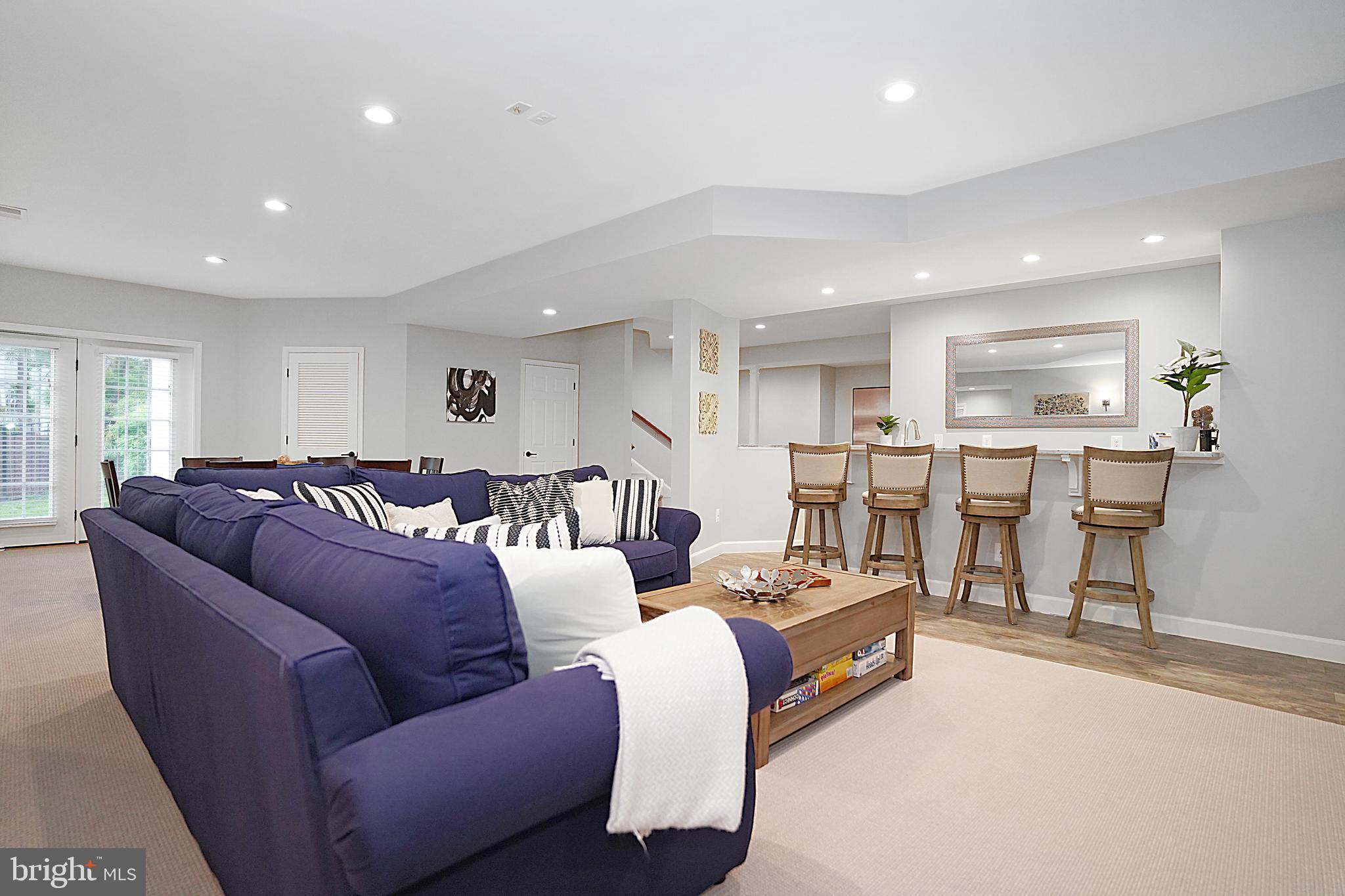 VILLAGE OF WAXPOOL - Residential