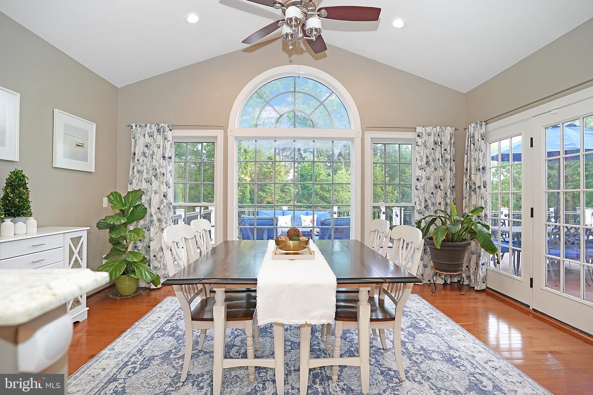 VILLAGE OF WAXPOOL - Residential