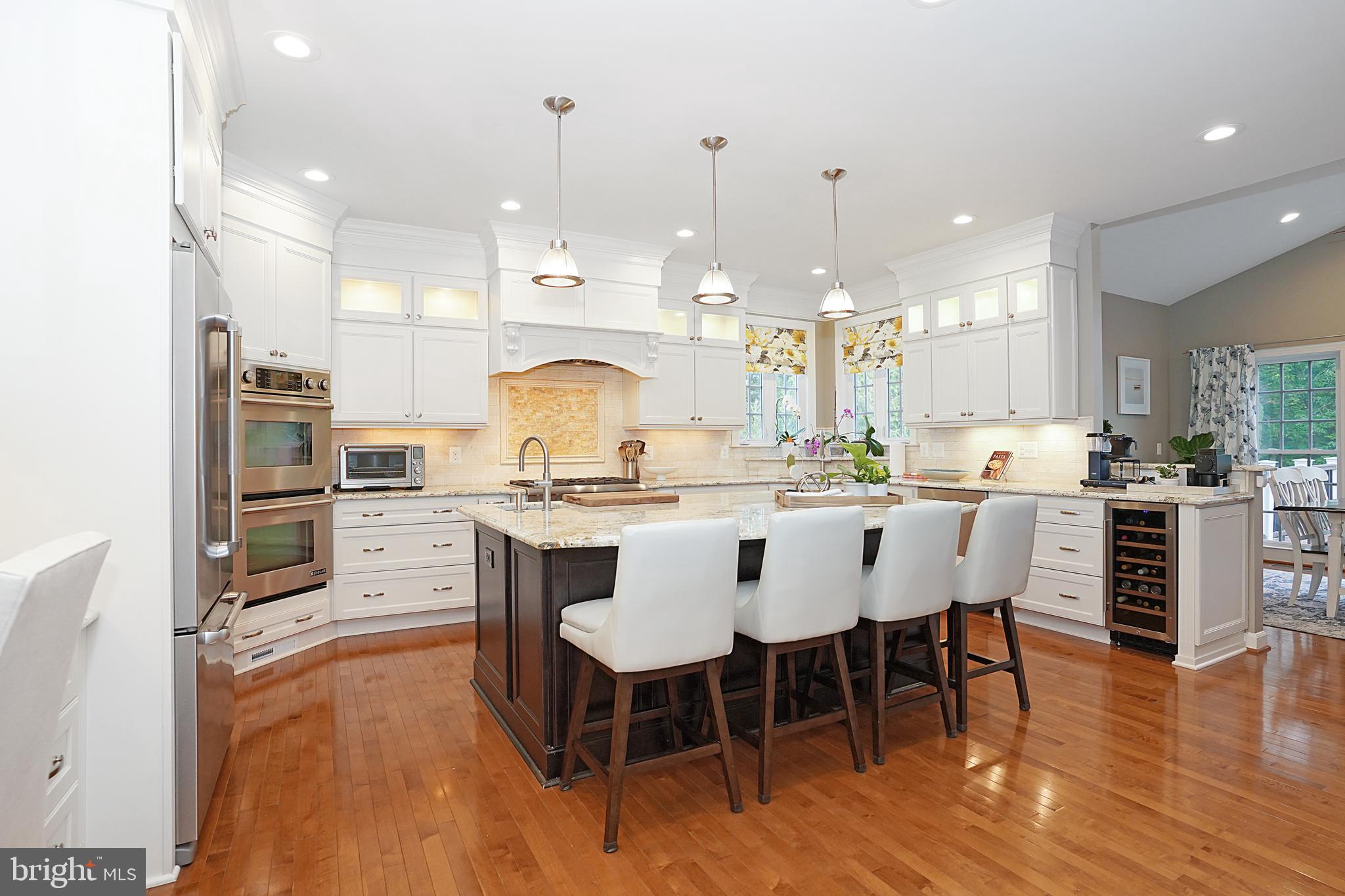 VILLAGE OF WAXPOOL - Residential