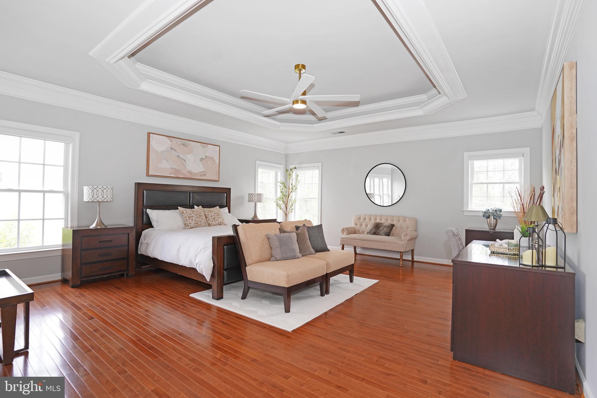 VILLAGE OF WAXPOOL - Residential