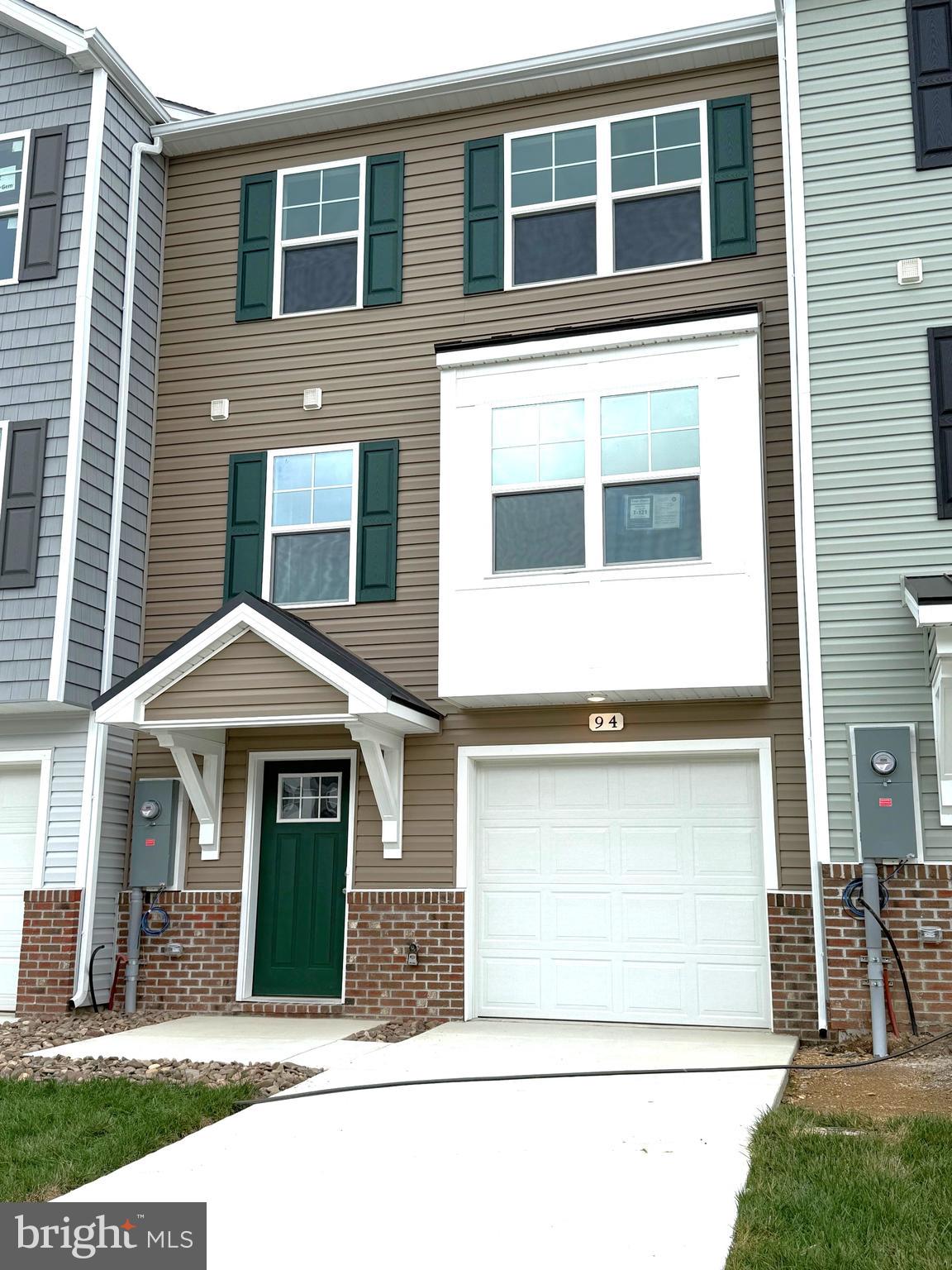 HERITAGE HILLS - Residential