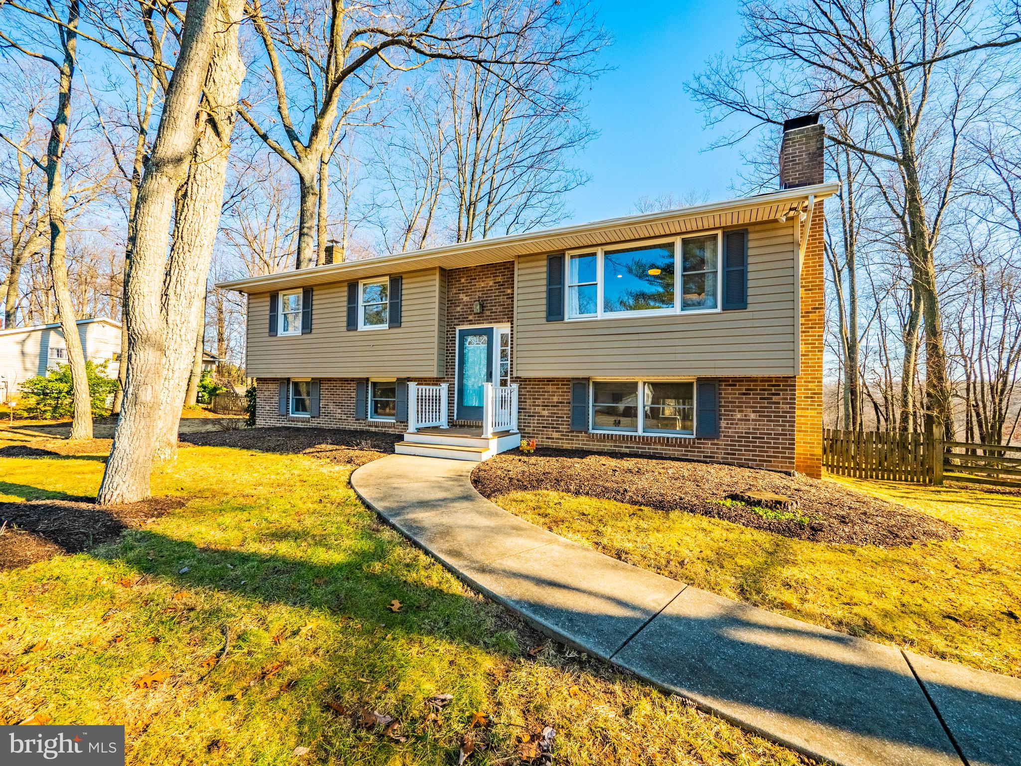 CARRIAGE HILLS - Residential