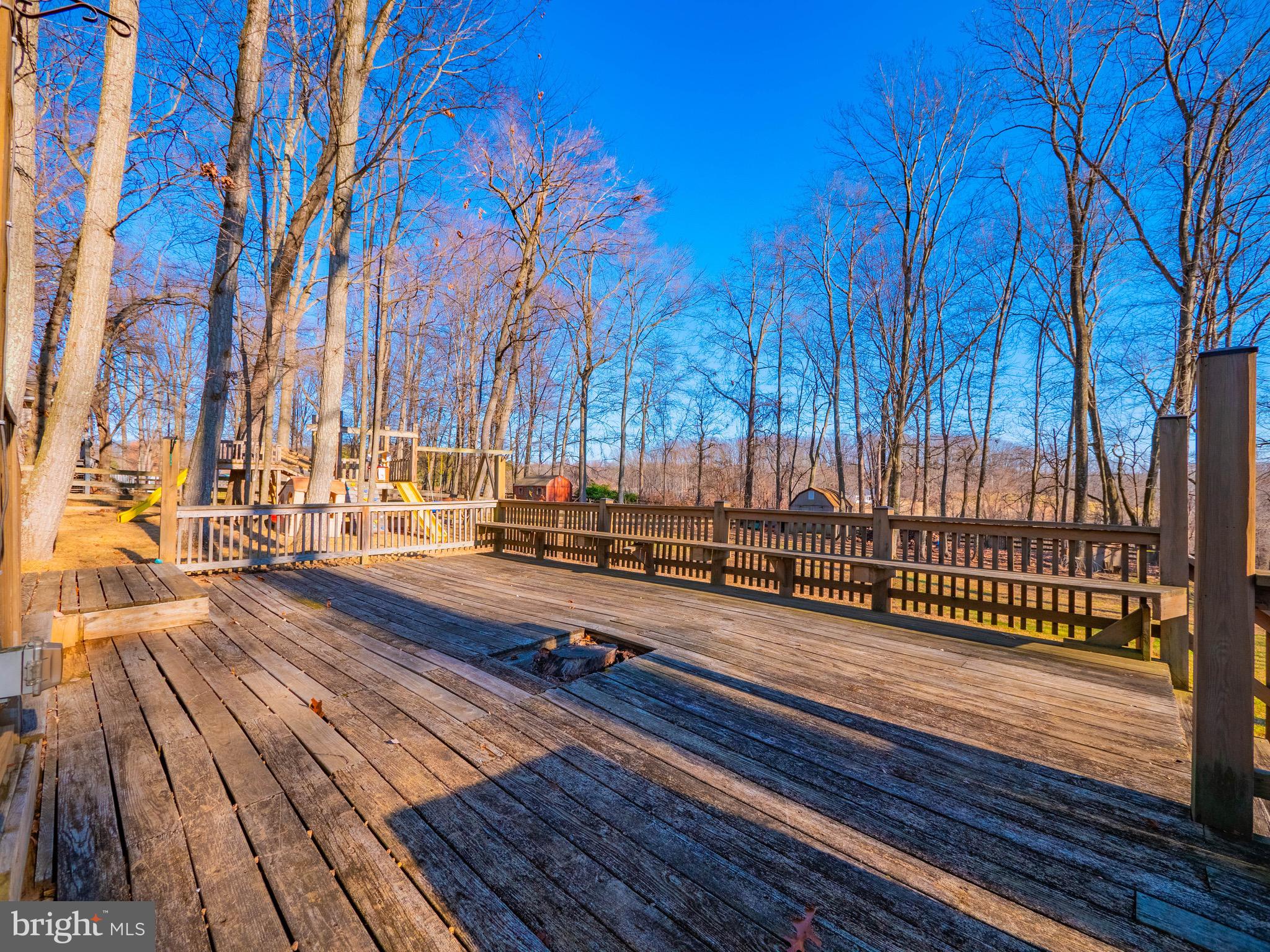 CARRIAGE HILLS - Residential