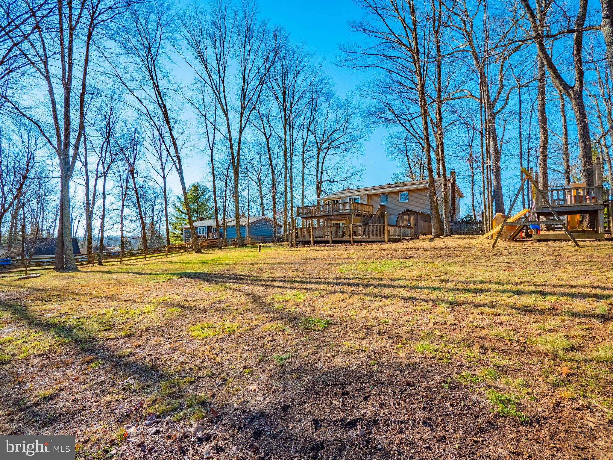 CARRIAGE HILLS - Residential