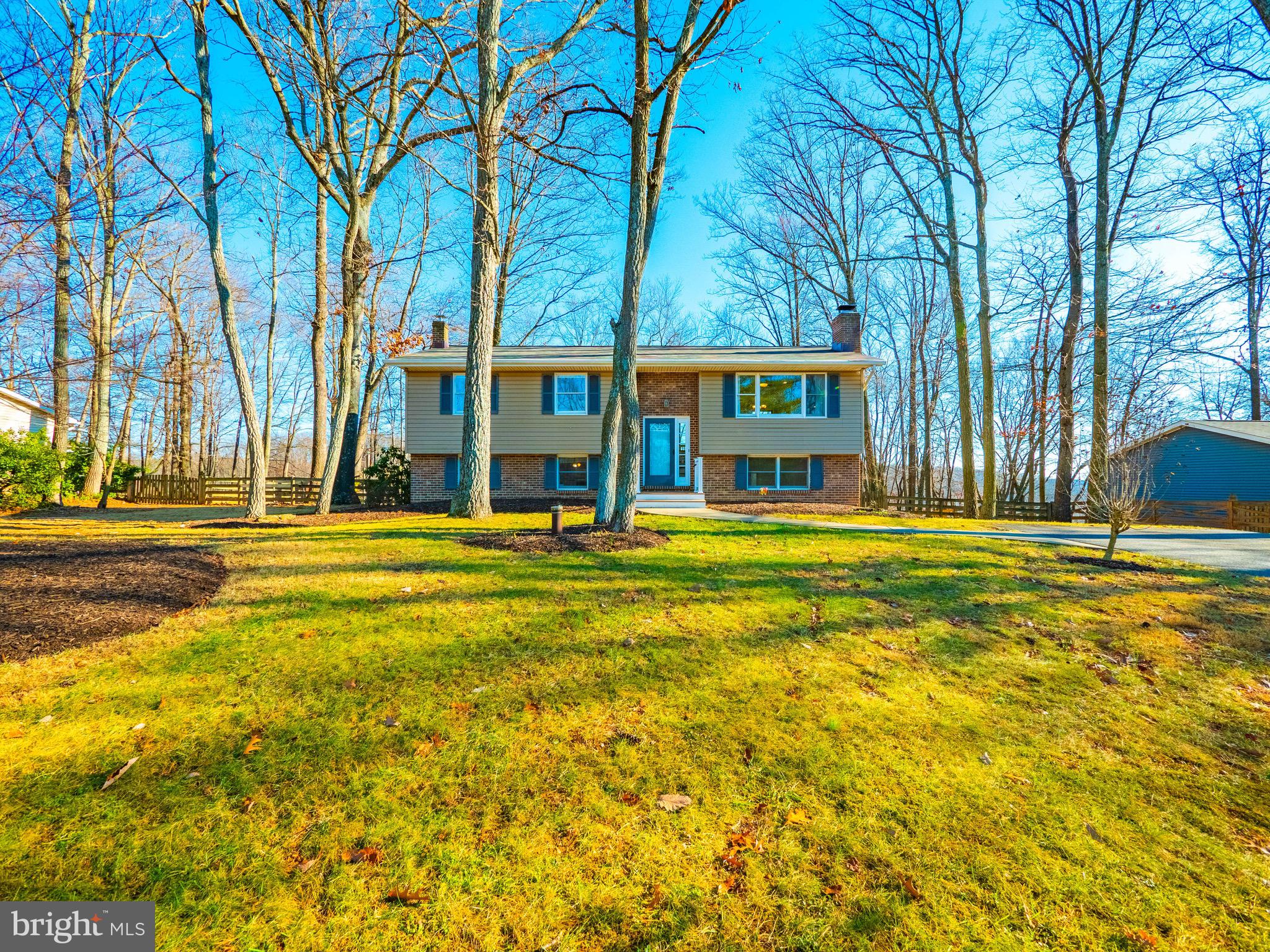 CARRIAGE HILLS - Residential